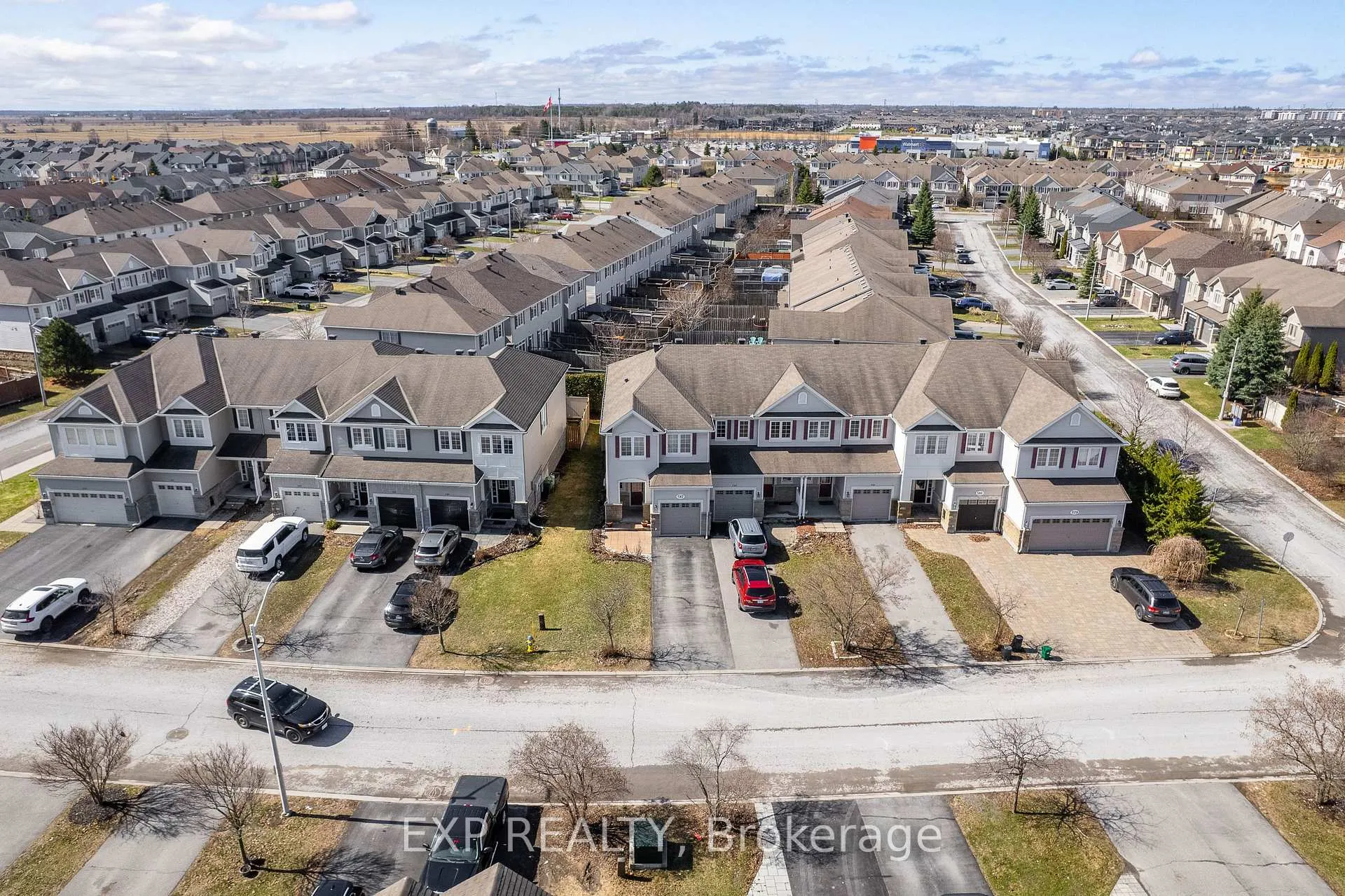 Photo 34 of 587 Pepperville Crescent, Ottawa, Kanata - Emerald Meadows/Trailwest — HOMEH