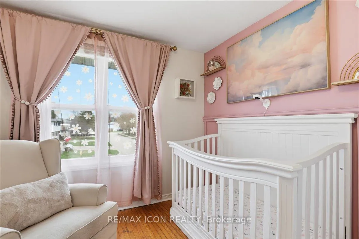 Photo 18 of 108 Astor Crescent, Wilmot — HOMEH