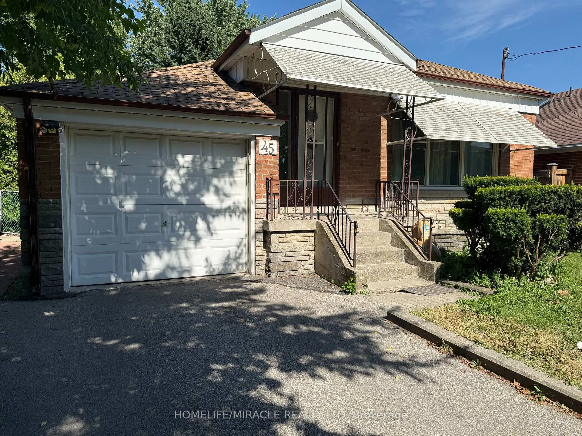 Photo of Unit Main Floor, 45 Martorino Drive