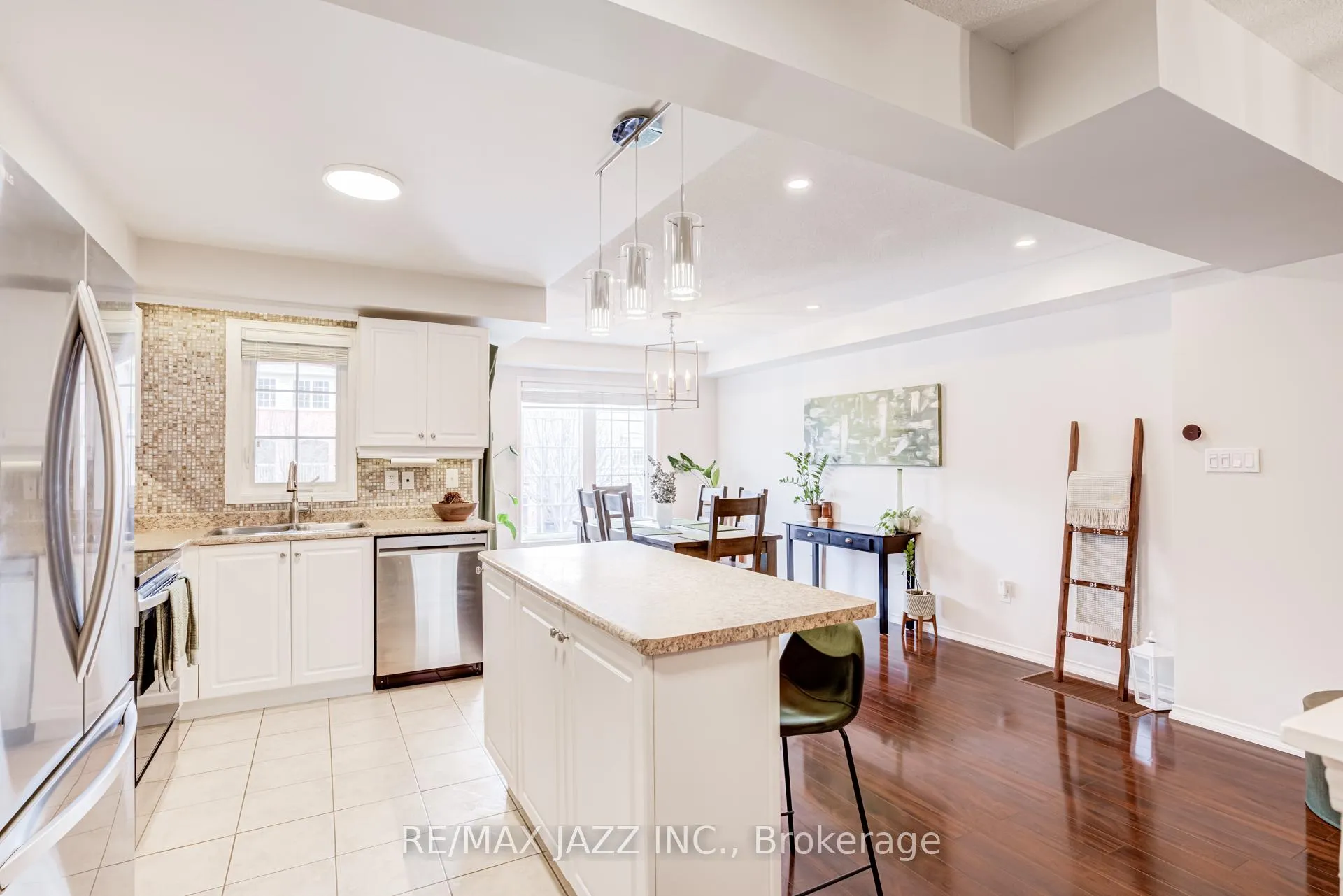 Photo 9 of 16 Clowes Street, Ajax, Central East — HOMEH