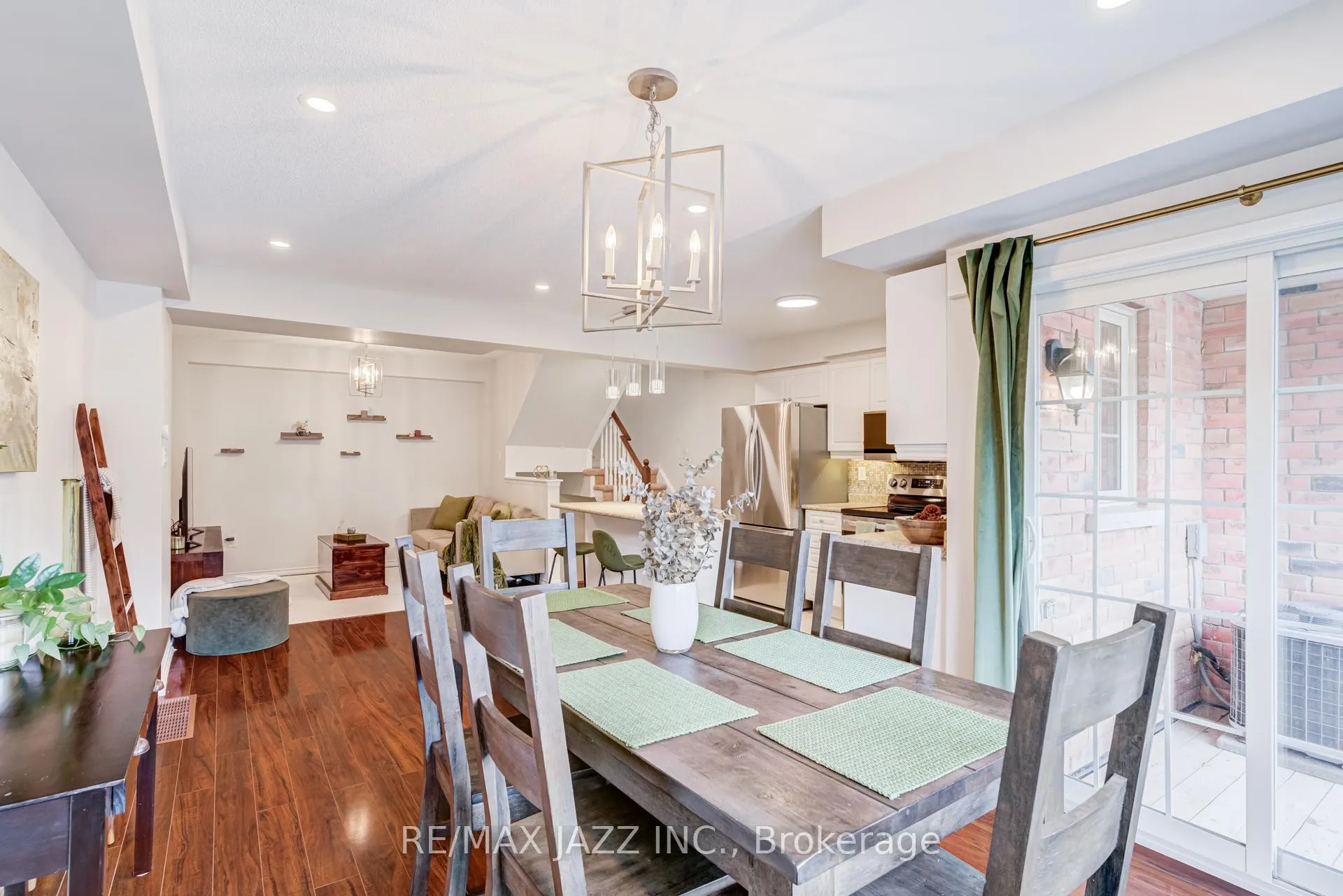 Photo 22 of 16 Clowes Street, Ajax, Central East — HOMEH