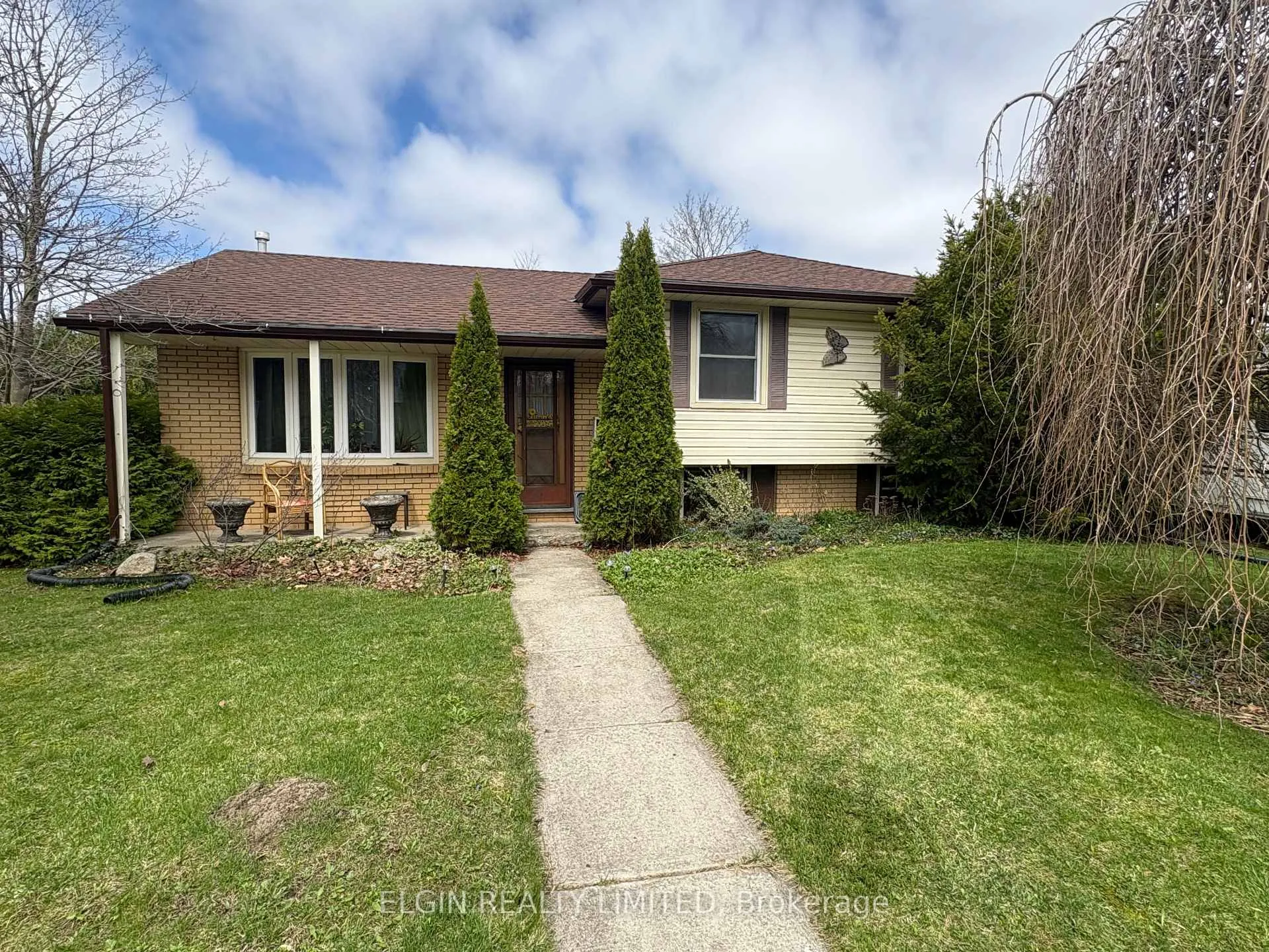 Front of 14 Glanworth Avenue