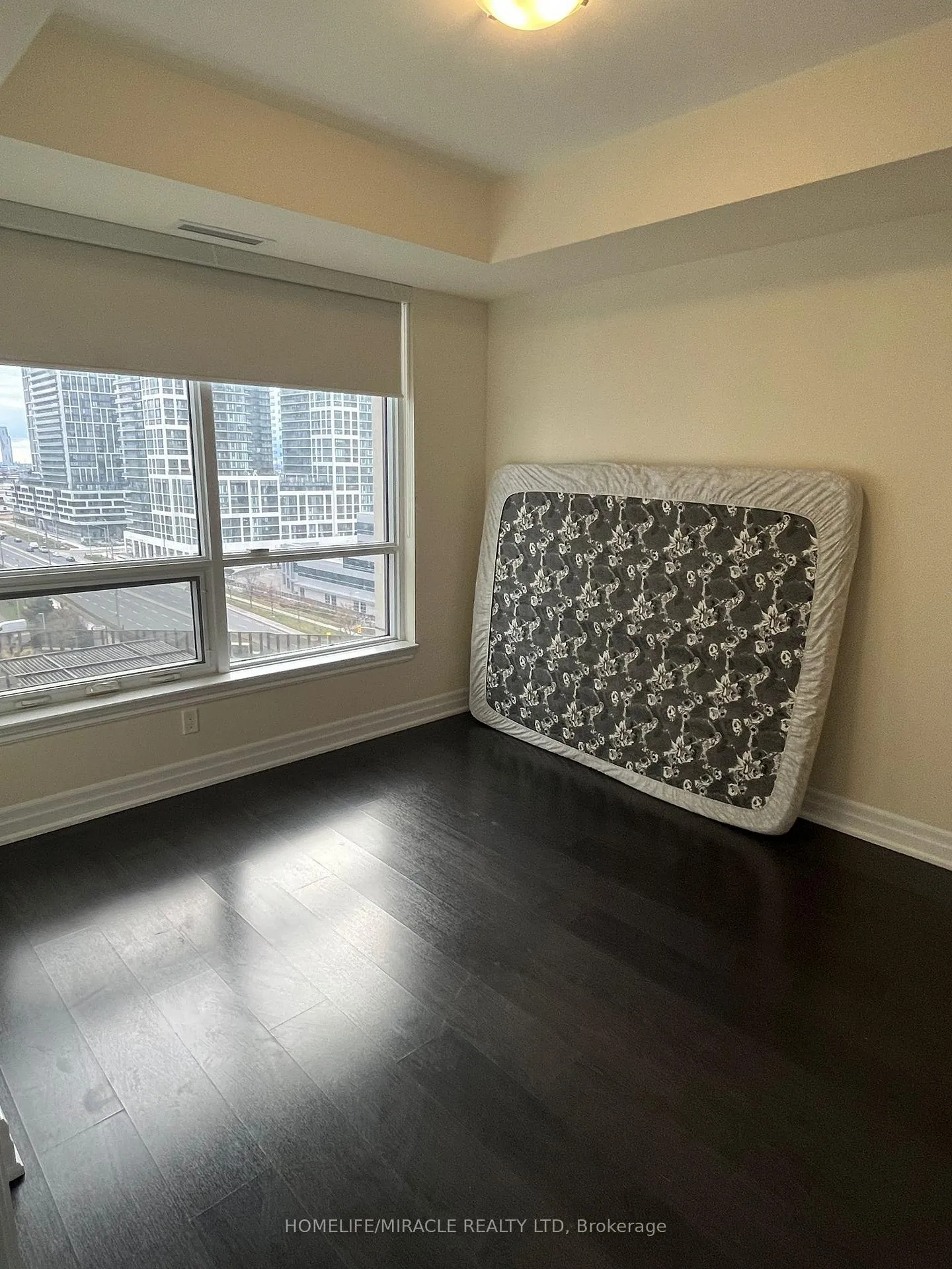 Photo 12 of Unit 1105, 9085 Jane Street, Vaughan, Concord — HOMEH
