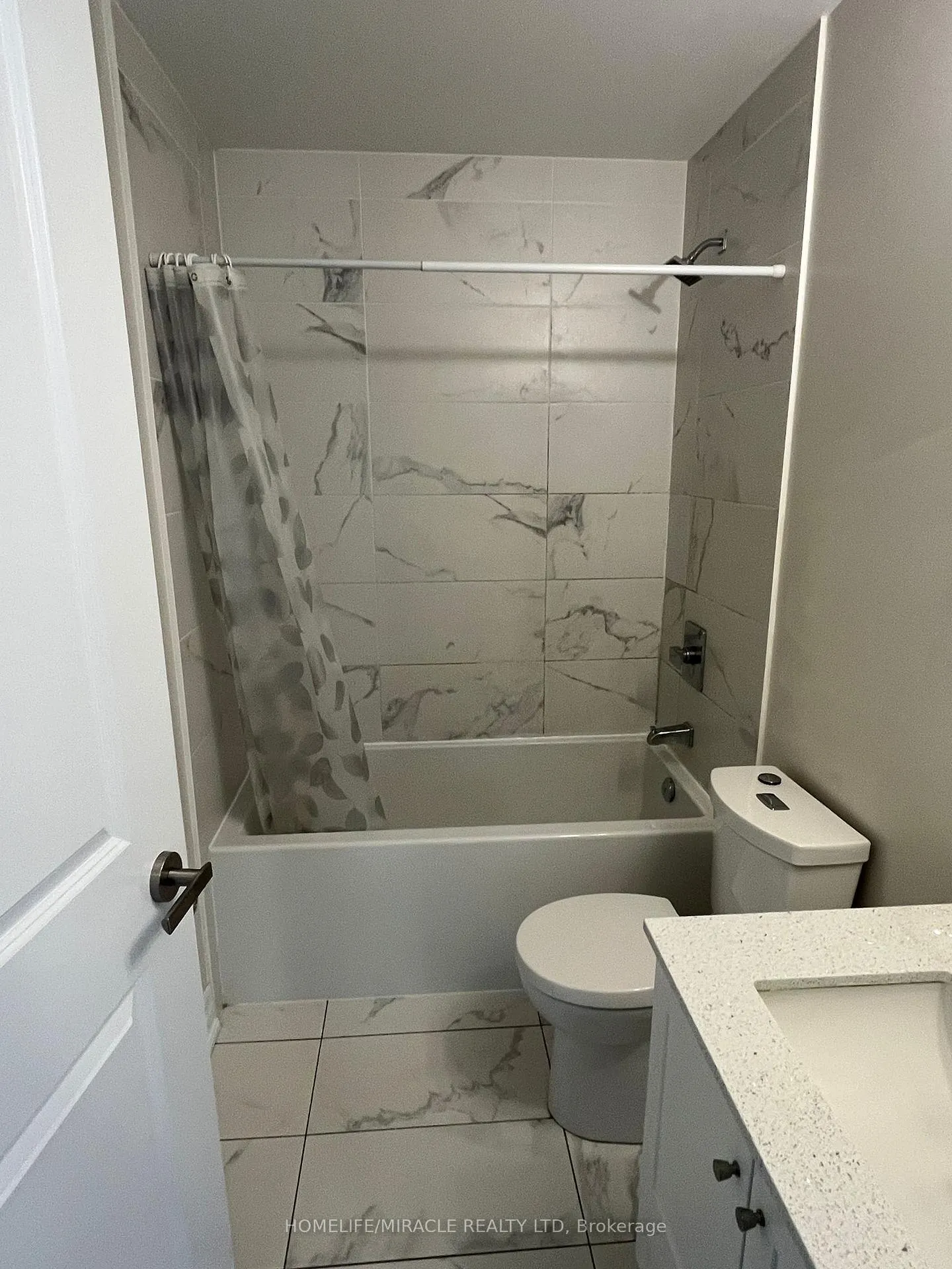 Photo 13 of Unit 1105, 9085 Jane Street, Vaughan, Concord — HOMEH