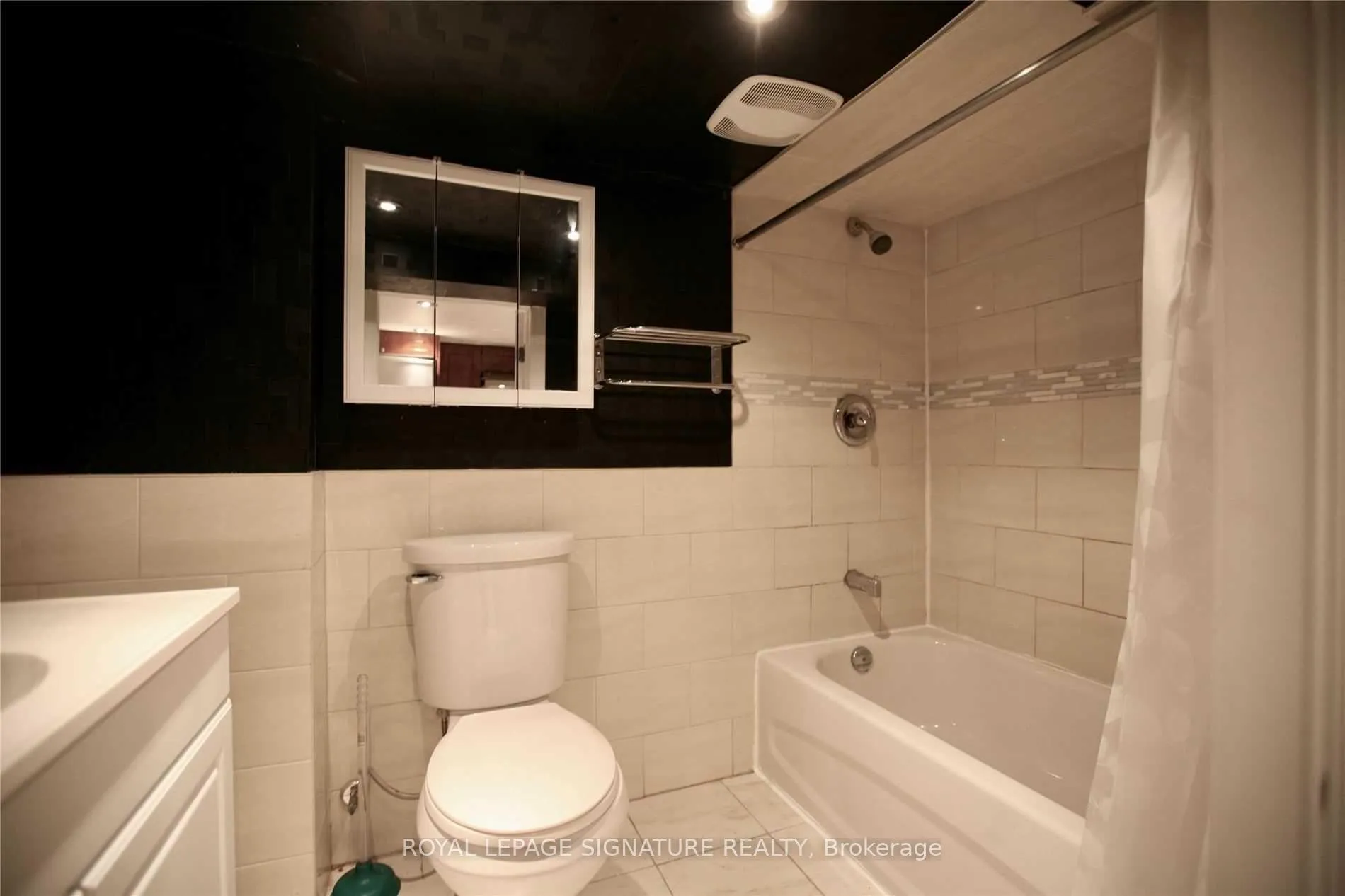 Photo 10 of Unit Bsmt, 11 Ferrier Avenue, Toronto, Danforth — HOMEH