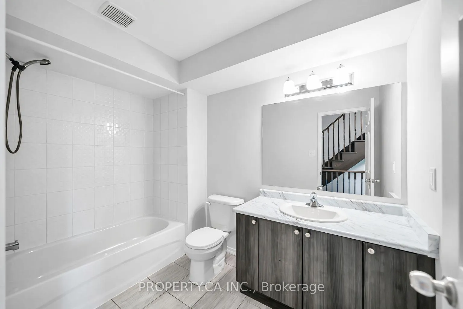Photo 14 of Unit 169, 2564 Rosedrop Path, Oshawa, Windfields — HOMEH