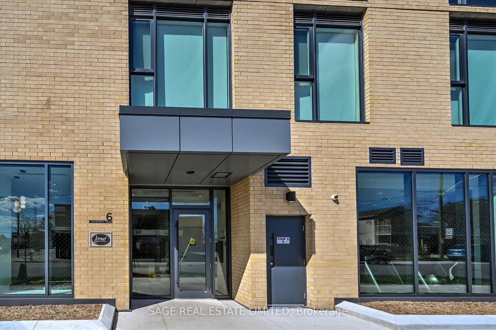 Photo 3 of Unit 509, 6 Chartwell Road, Etobicoke, Stonegate-Queensway — HOMEH