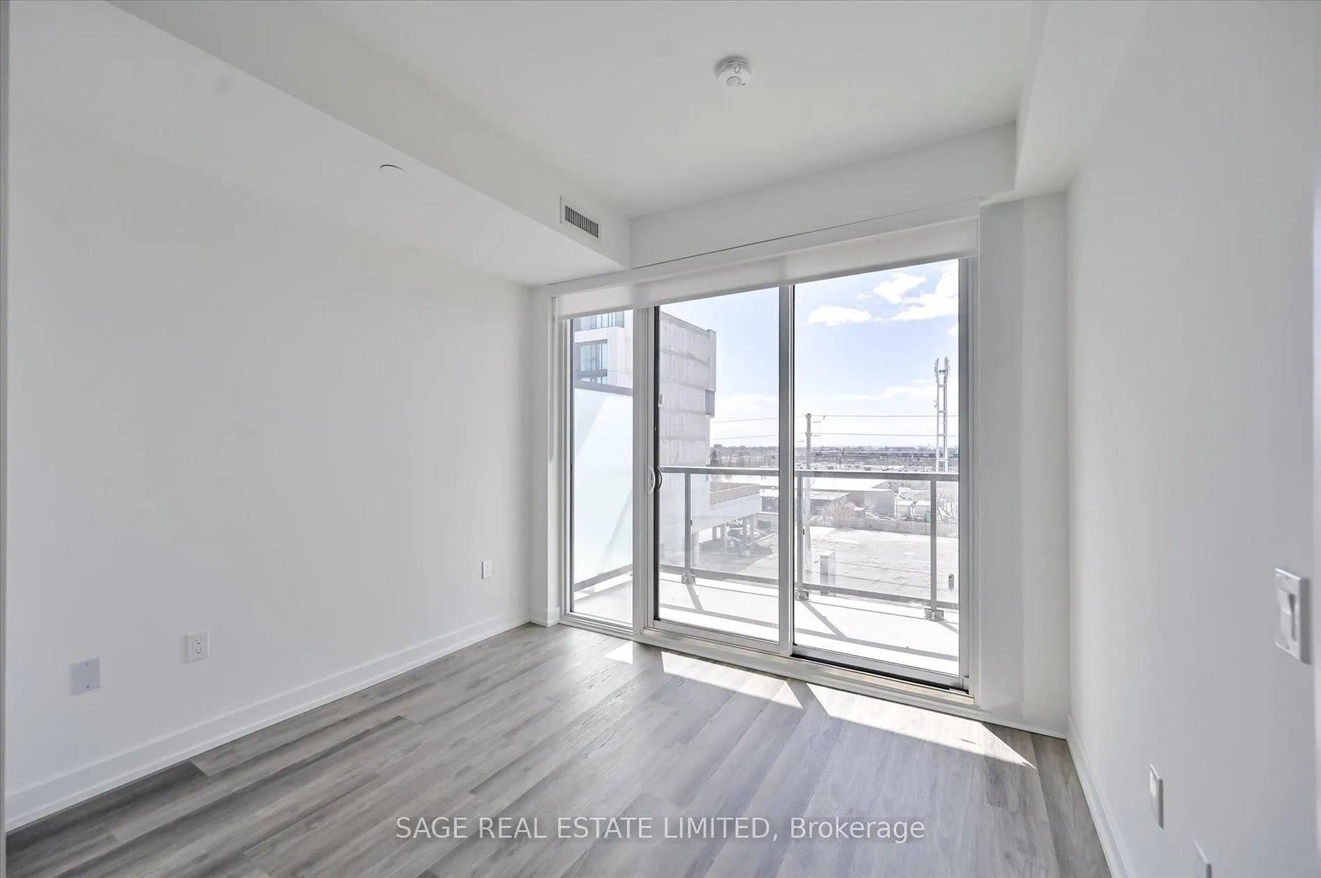 Photo 16 of Unit 509, 6 Chartwell Road, Etobicoke, Stonegate-Queensway — HOMEH
