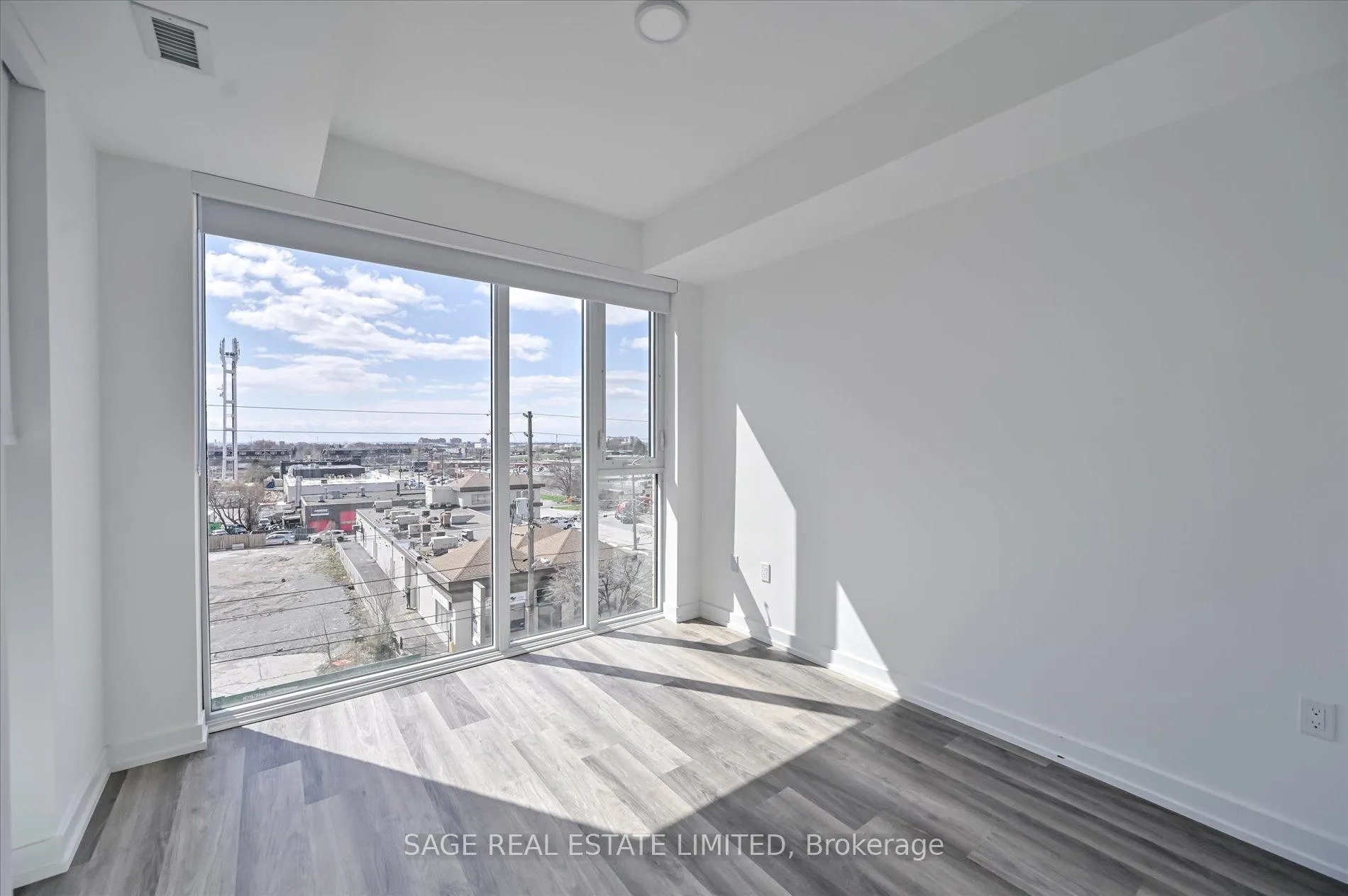 Photo 19 of Unit 509, 6 Chartwell Road, Etobicoke, Stonegate-Queensway — HOMEH
