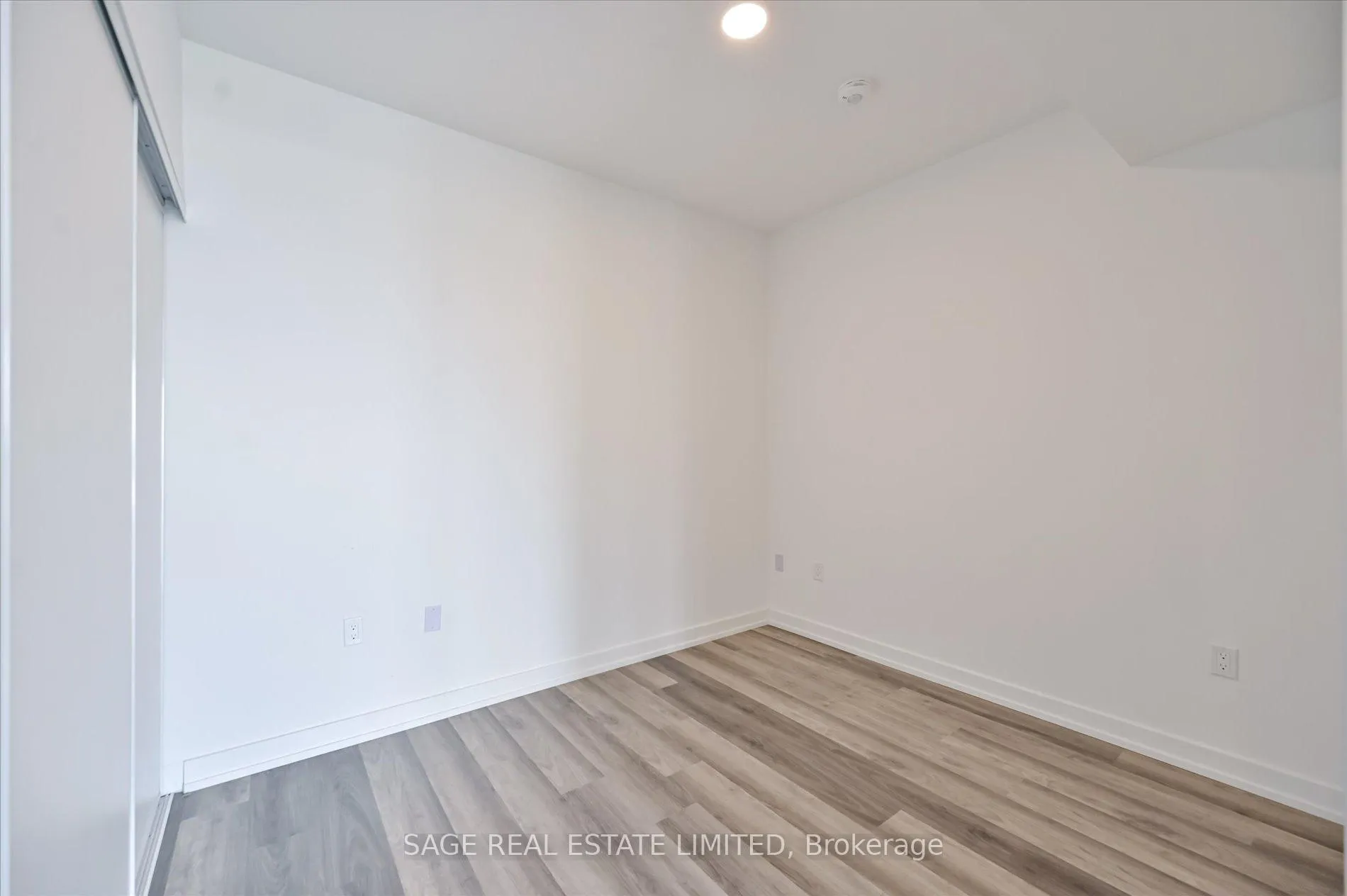 Photo 21 of Unit 509, 6 Chartwell Road, Etobicoke, Stonegate-Queensway — HOMEH
