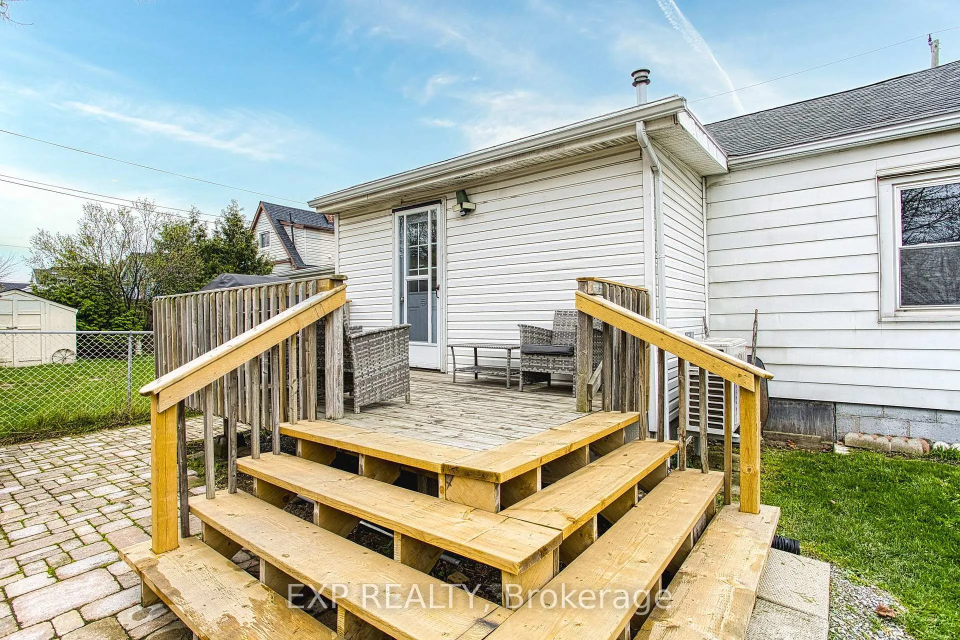 Photo 20 of 352 Fairfield Avenue, Hamilton, Homeside — HOMEH