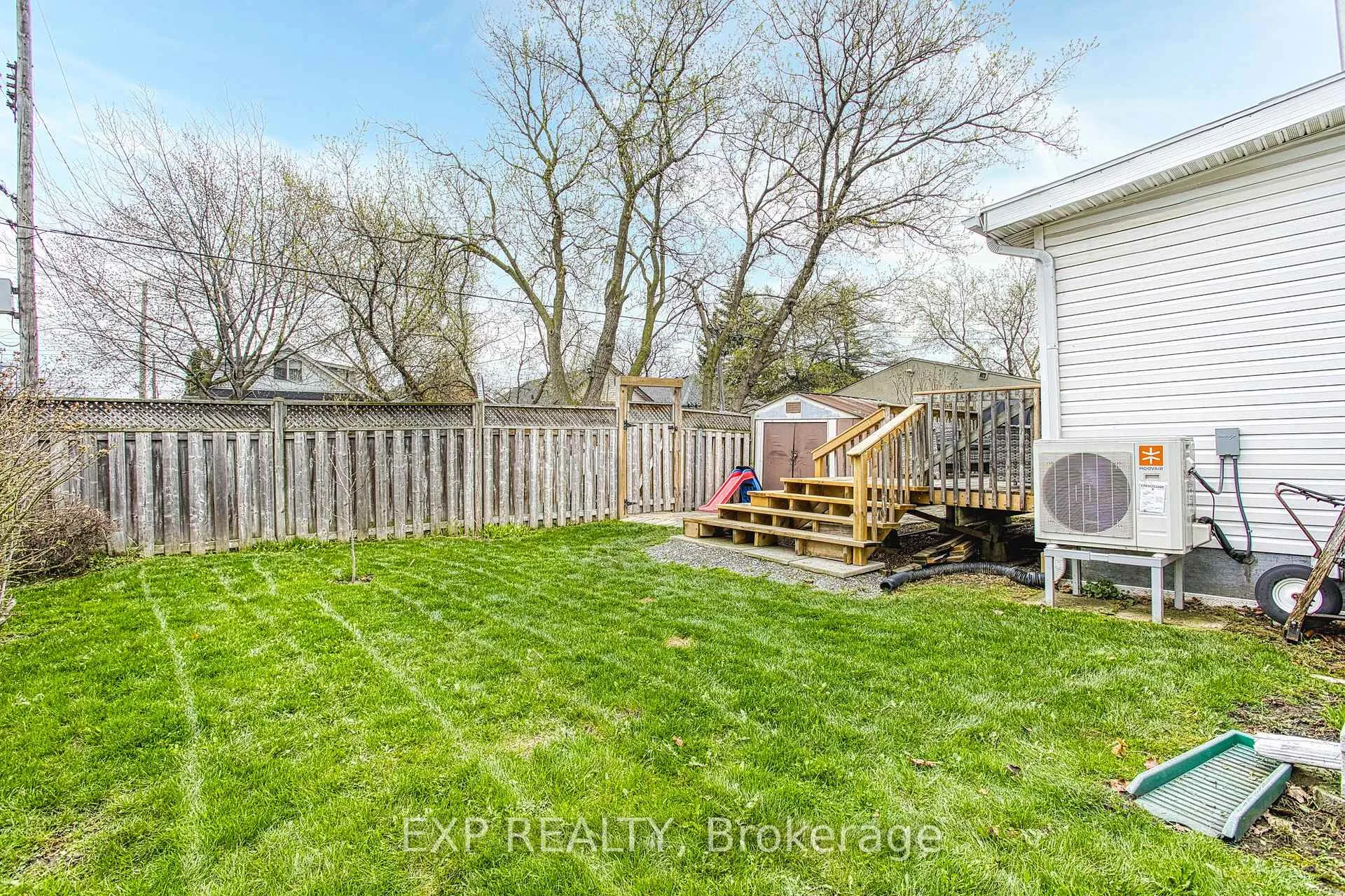 Photo 23 of 352 Fairfield Avenue, Hamilton, Homeside — HOMEH