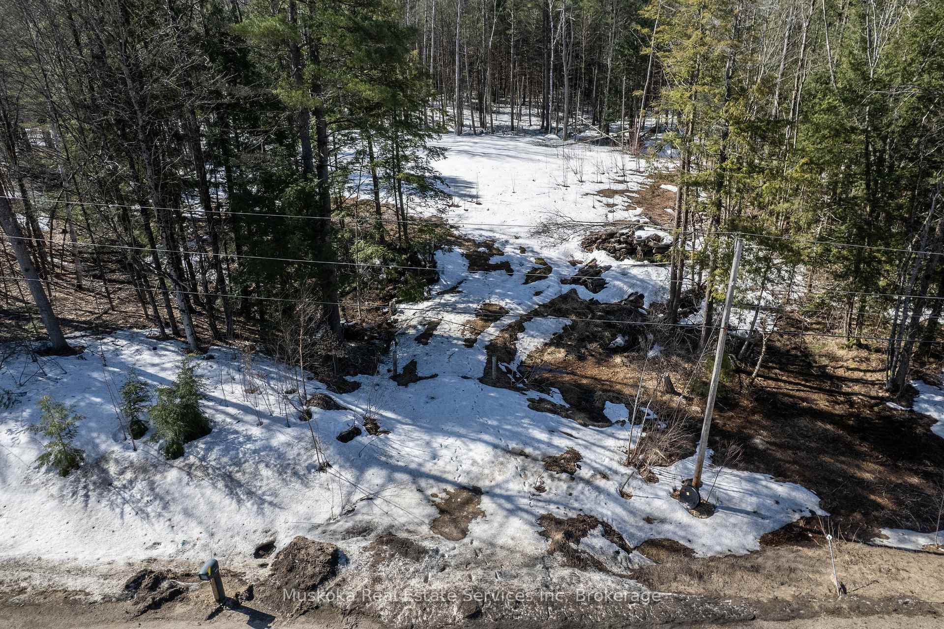 Photo 15 of 1023 Sparrow Lake Route, Gravenhurst, Morrison — HOMEH