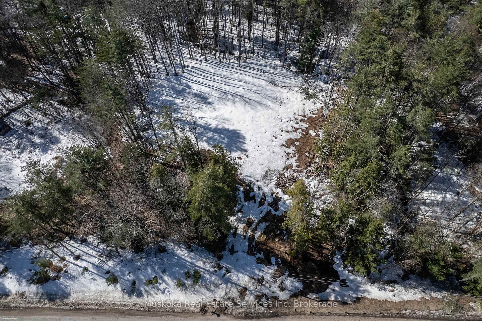 Photo 17 of 1023 Sparrow Lake Route, Gravenhurst, Morrison — HOMEH