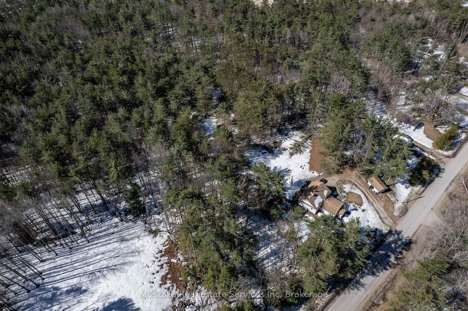 Photo 19 of 1023 Sparrow Lake Route, Gravenhurst, Morrison — HOMEH