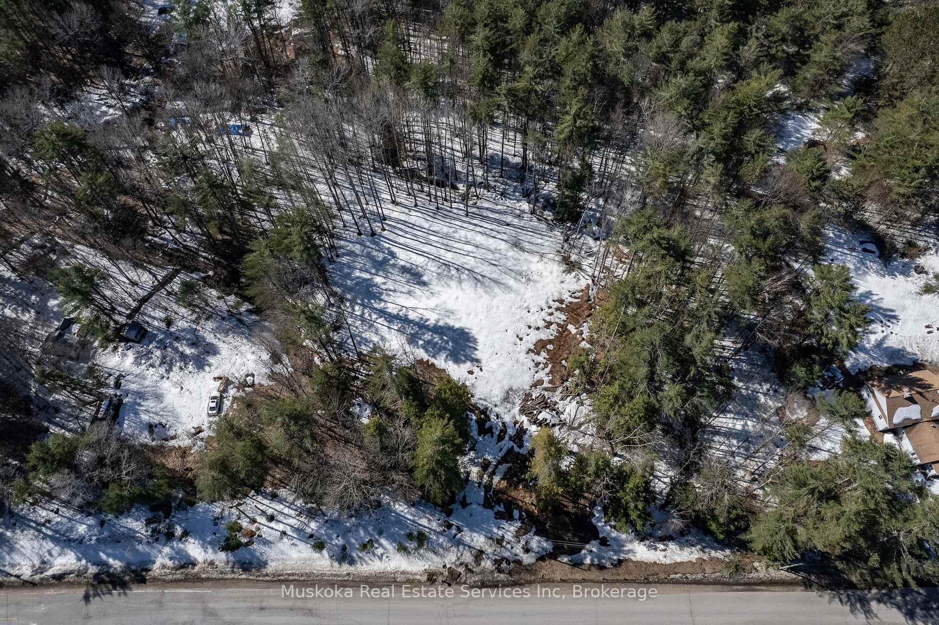 Photo 20 of 1023 Sparrow Lake Route, Gravenhurst, Morrison — HOMEH
