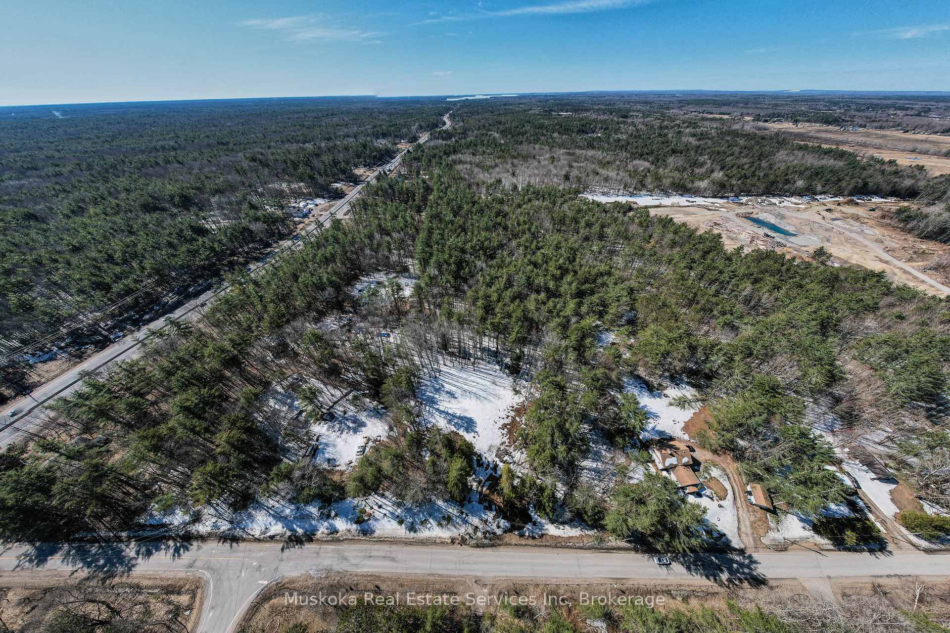 Photo 21 of 1023 Sparrow Lake Route, Gravenhurst, Morrison — HOMEH