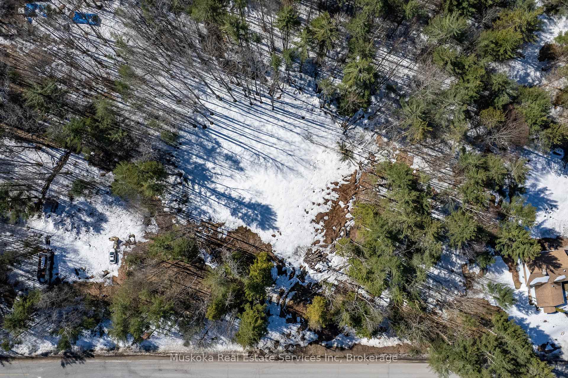 Photo 26 of 1023 Sparrow Lake Route, Gravenhurst, Morrison — HOMEH