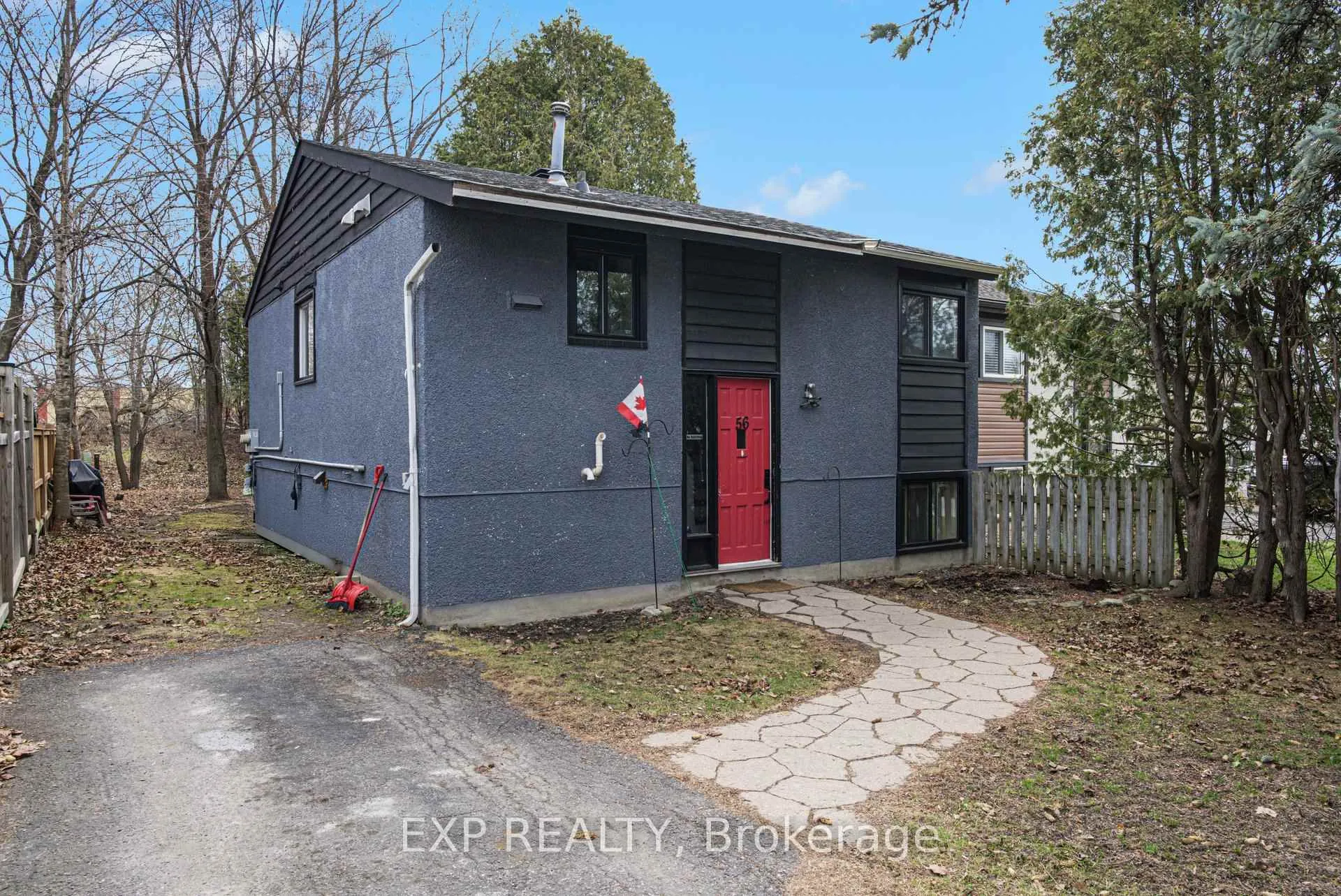 Photo 2 of 56 Glamorgan Drive, Ottawa, Kanata - Glencairn/Hazeldean — HOMEH