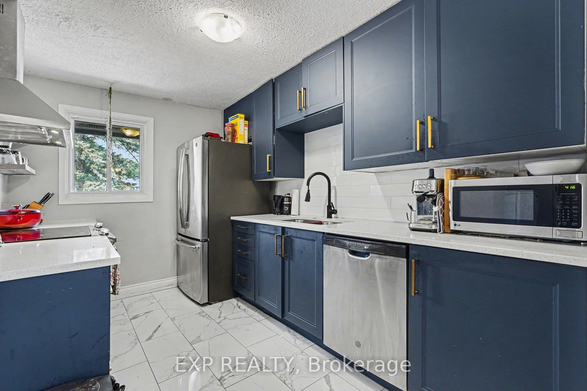 Photo 5 of 56 Glamorgan Drive, Ottawa, Kanata - Glencairn/Hazeldean — HOMEH
