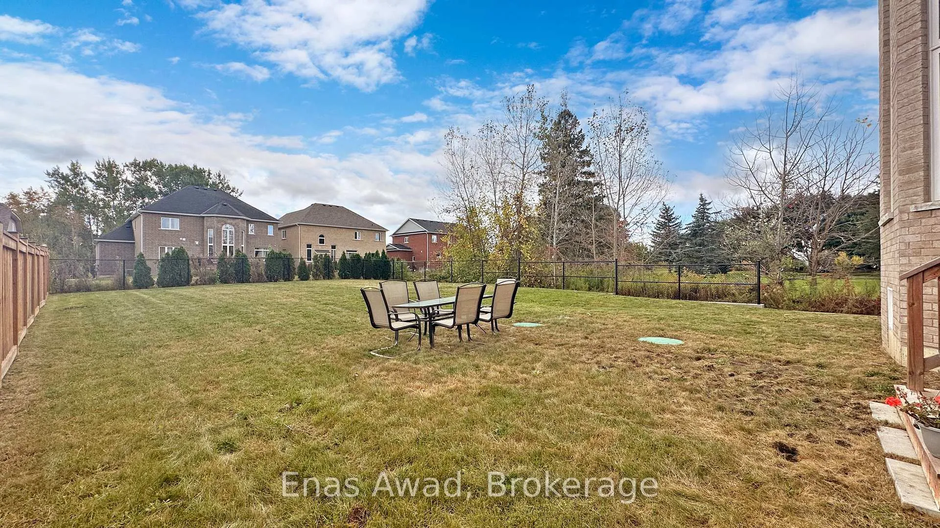 Photo 50 of 1449 Gilford Road, Innisfil, Gilford — HOMEH