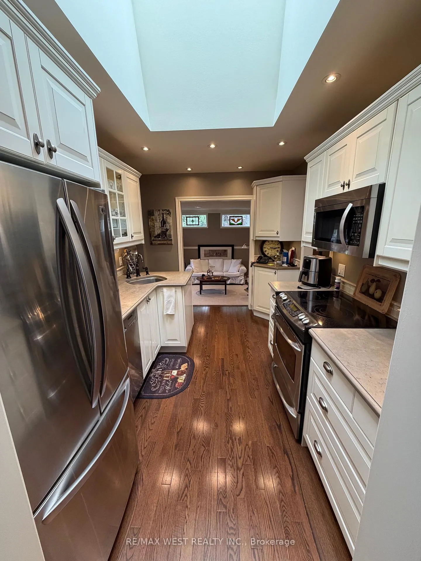 Photo 16 of 1184 Kingston Rd N, Pickering, Town Centre — HOMEH