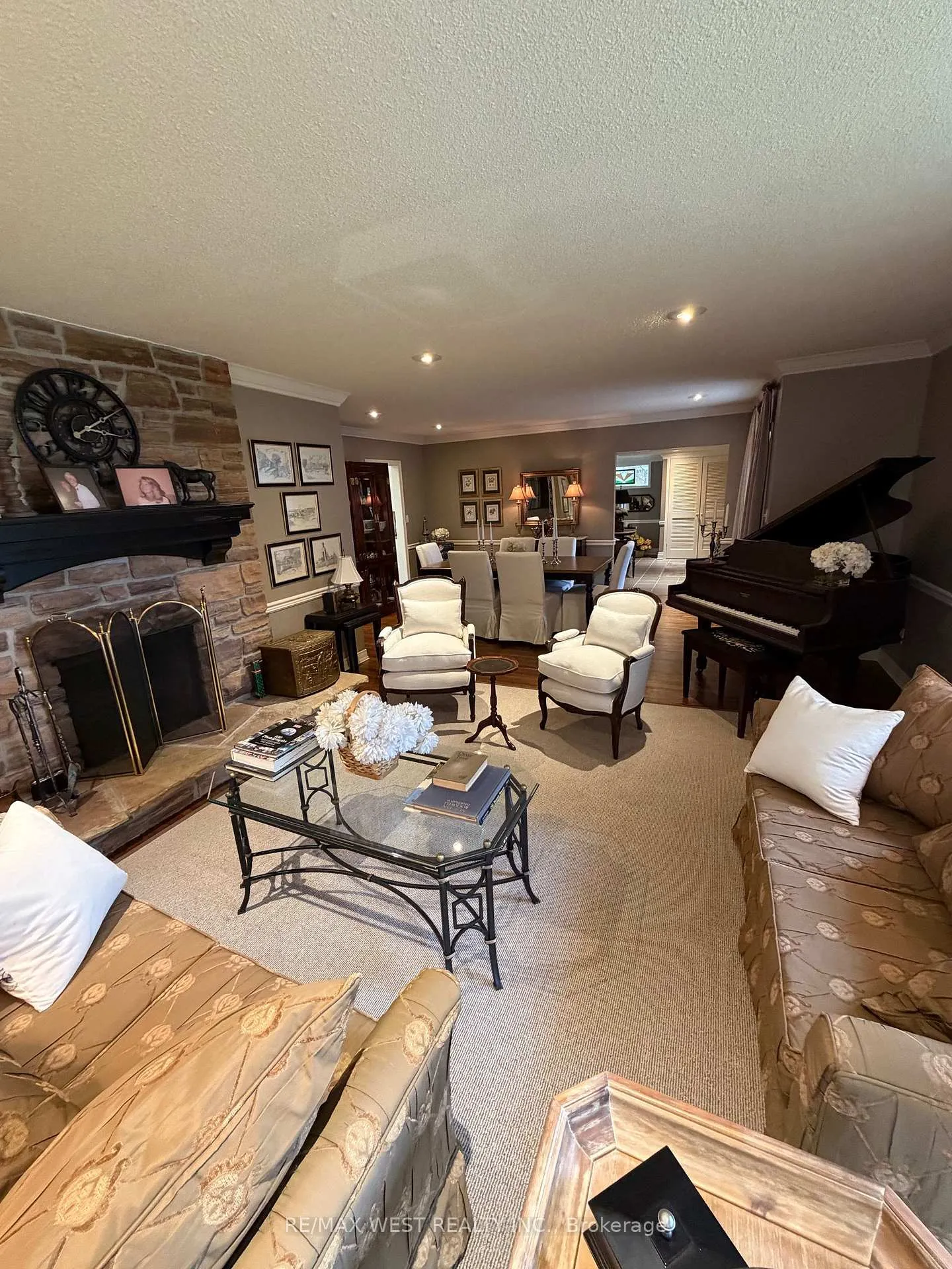 Photo 28 of 1184 Kingston Rd N, Pickering, Town Centre — HOMEH