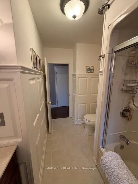 Photo 32 of 1184 Kingston Rd N, Pickering, Town Centre — HOMEH