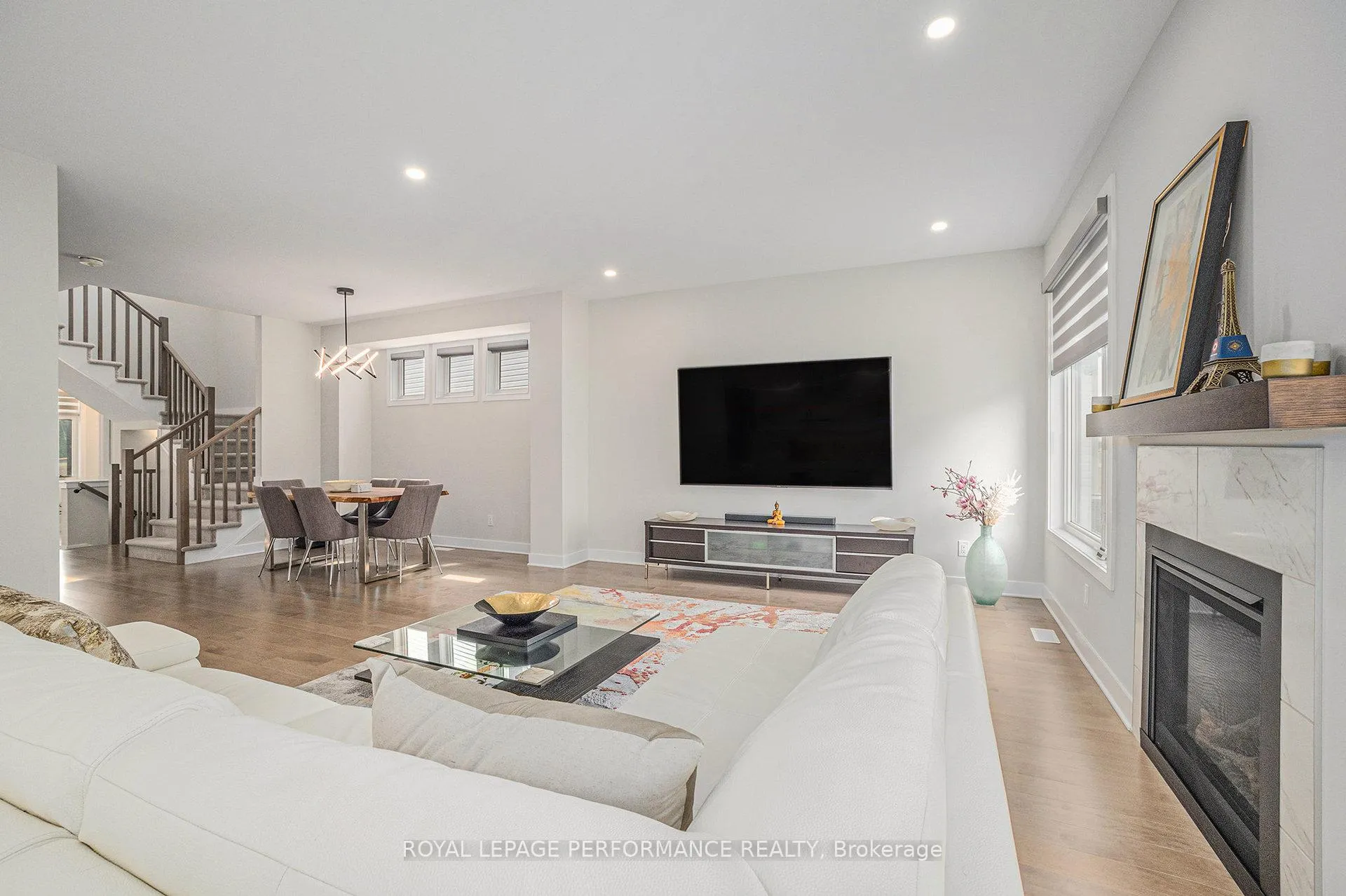 Photo 8 of 233 Beaugency Street, Ottawa, Chapel Hill South - Orleans Village — HOMEH