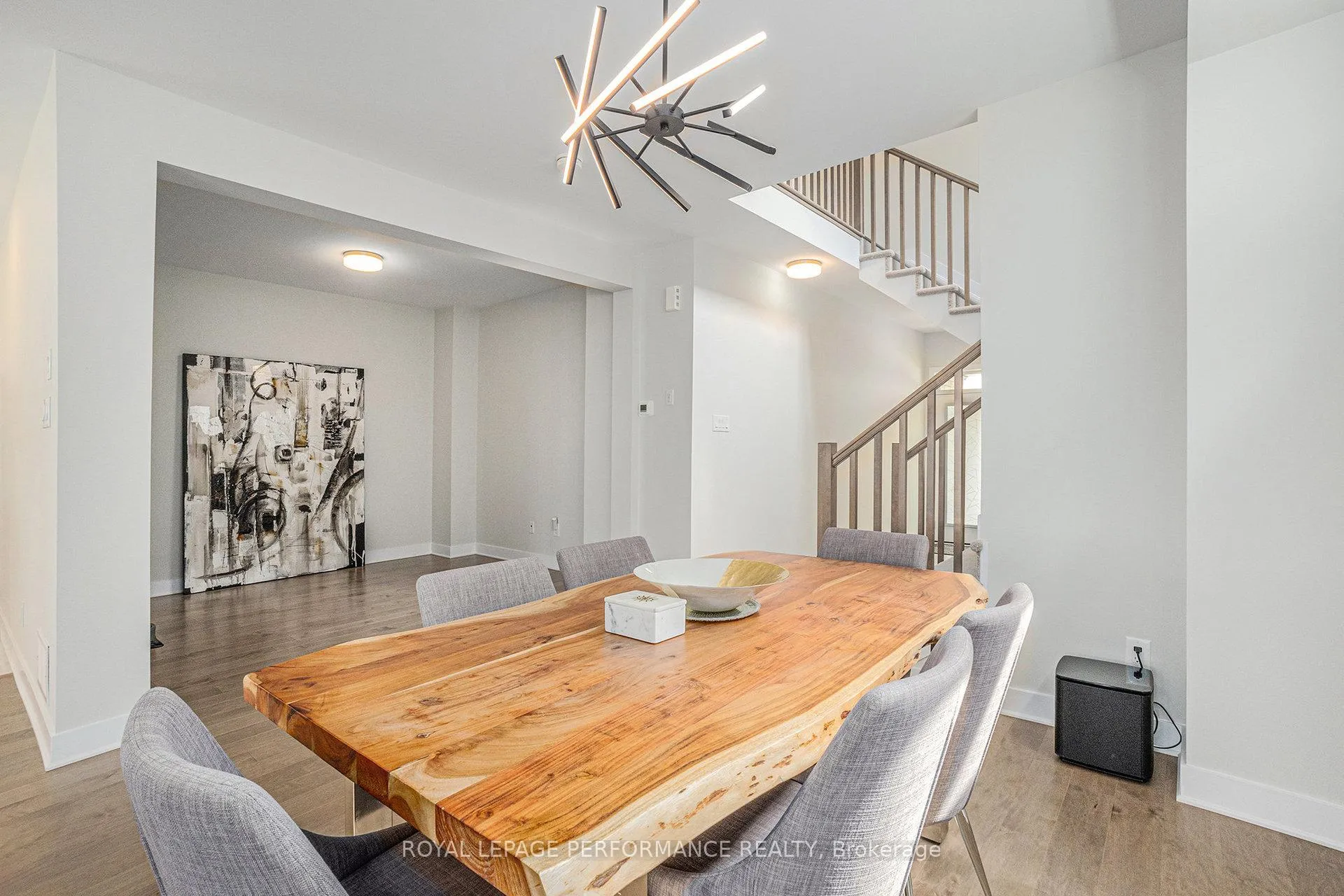 Photo 10 of 233 Beaugency Street, Ottawa, Chapel Hill South - Orleans Village — HOMEH