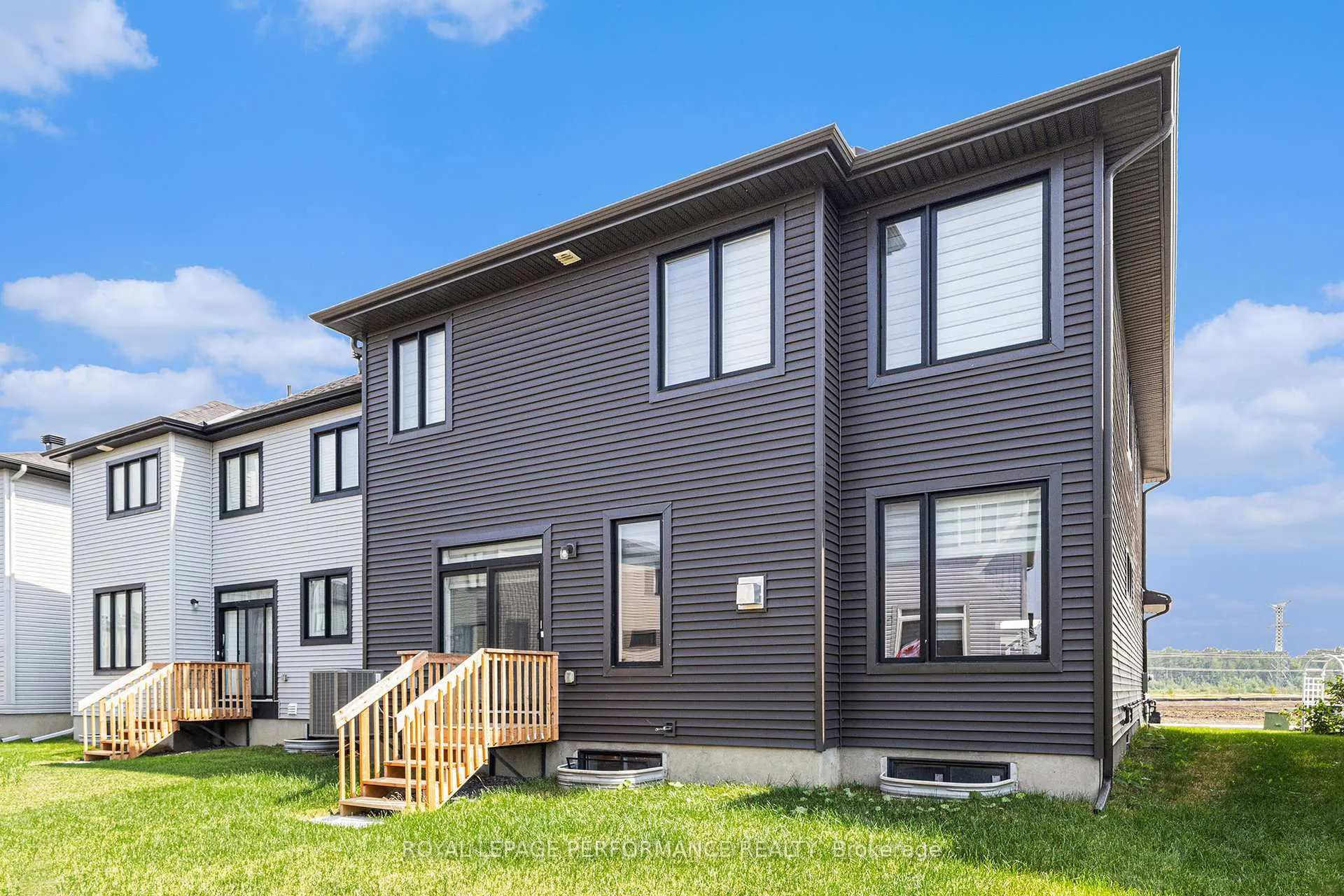 Photo 33 of 233 Beaugency Street, Ottawa, Chapel Hill South - Orleans Village — HOMEH