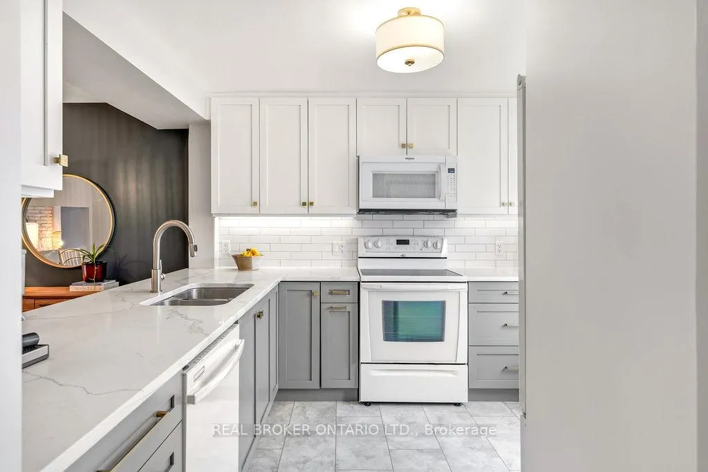 Photo 5 of 1095 Avignon Court, Ottawa, Orleans Wood — HOMEH