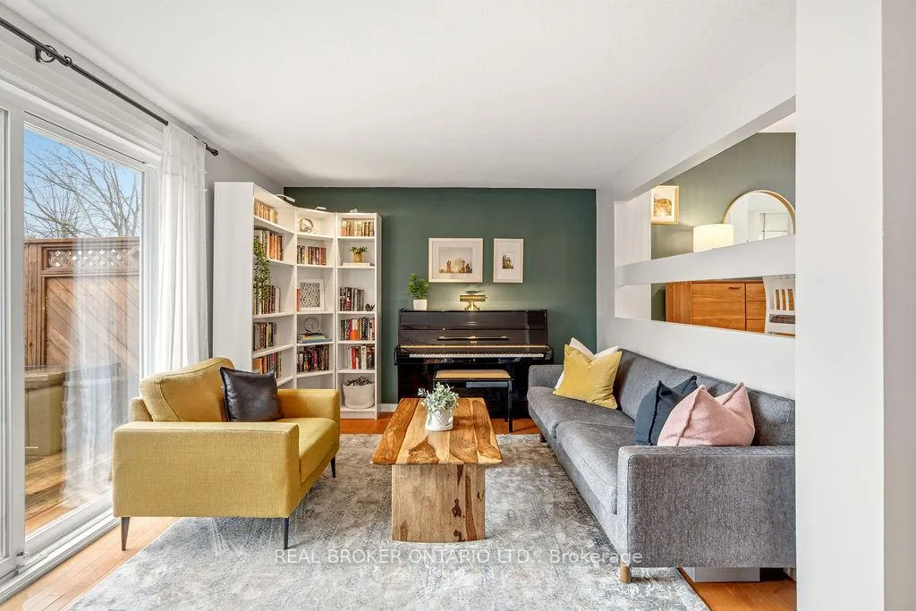 Photo 9 of 1095 Avignon Court, Ottawa, Orleans Wood — HOMEH