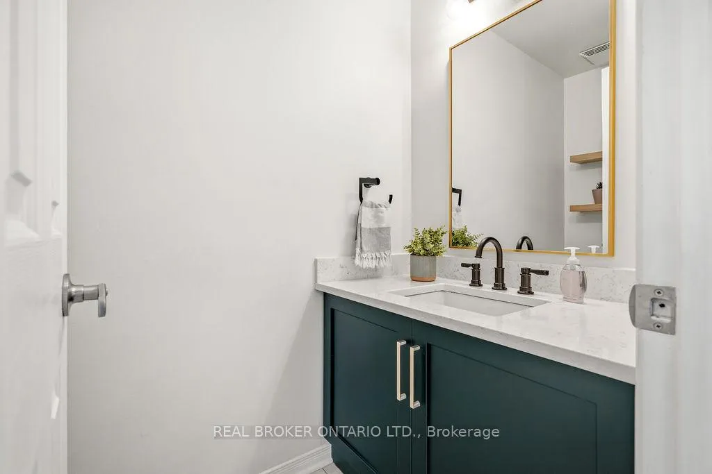 Photo 13 of 1095 Avignon Court, Ottawa, Orleans Wood — HOMEH