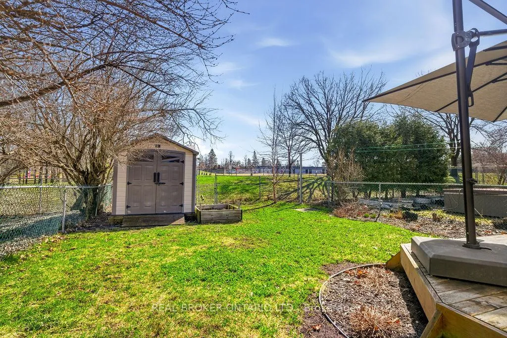 Photo 27 of 1095 Avignon Court, Ottawa, Orleans Wood — HOMEH