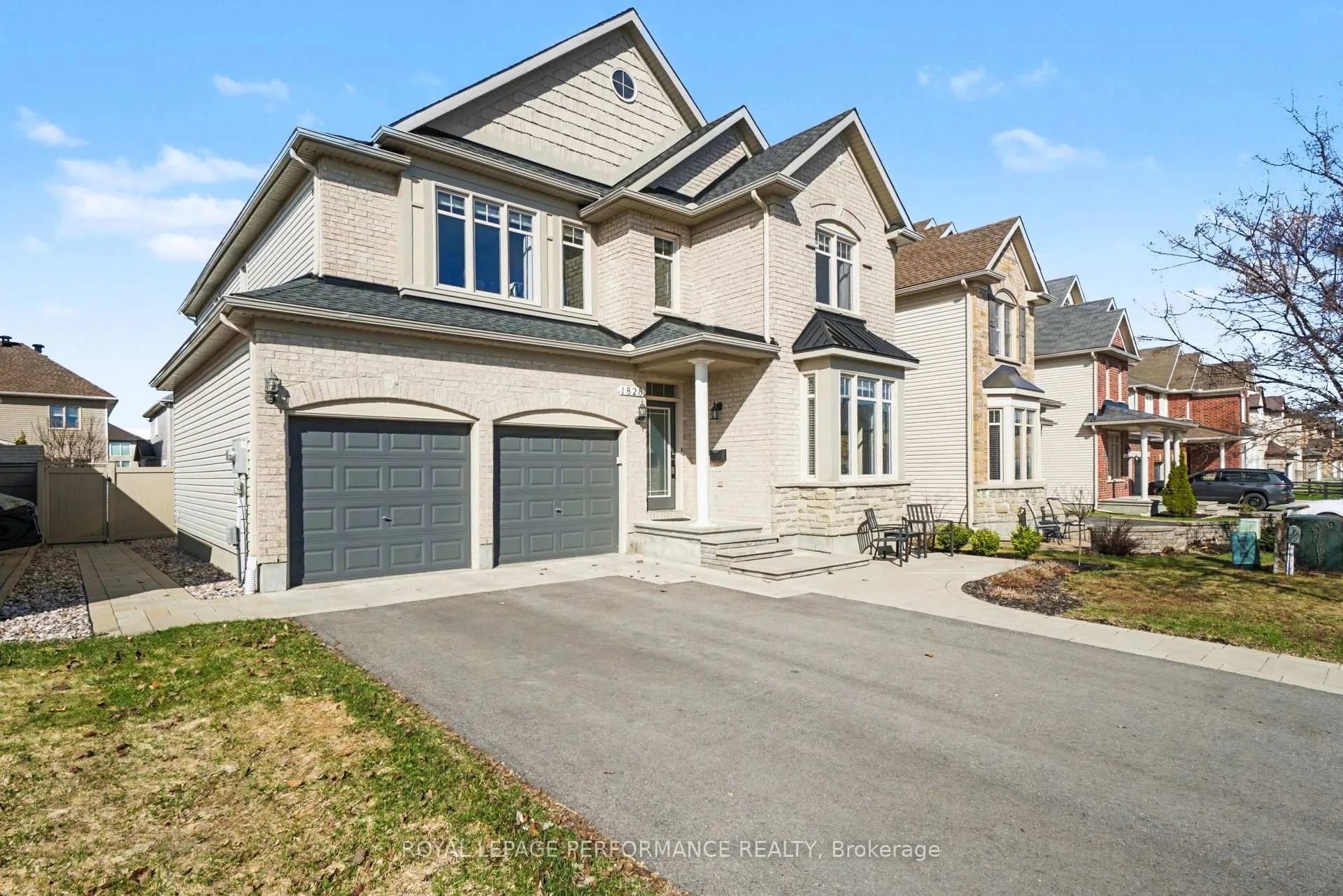 Front of 1828 Mickelberry Crescent