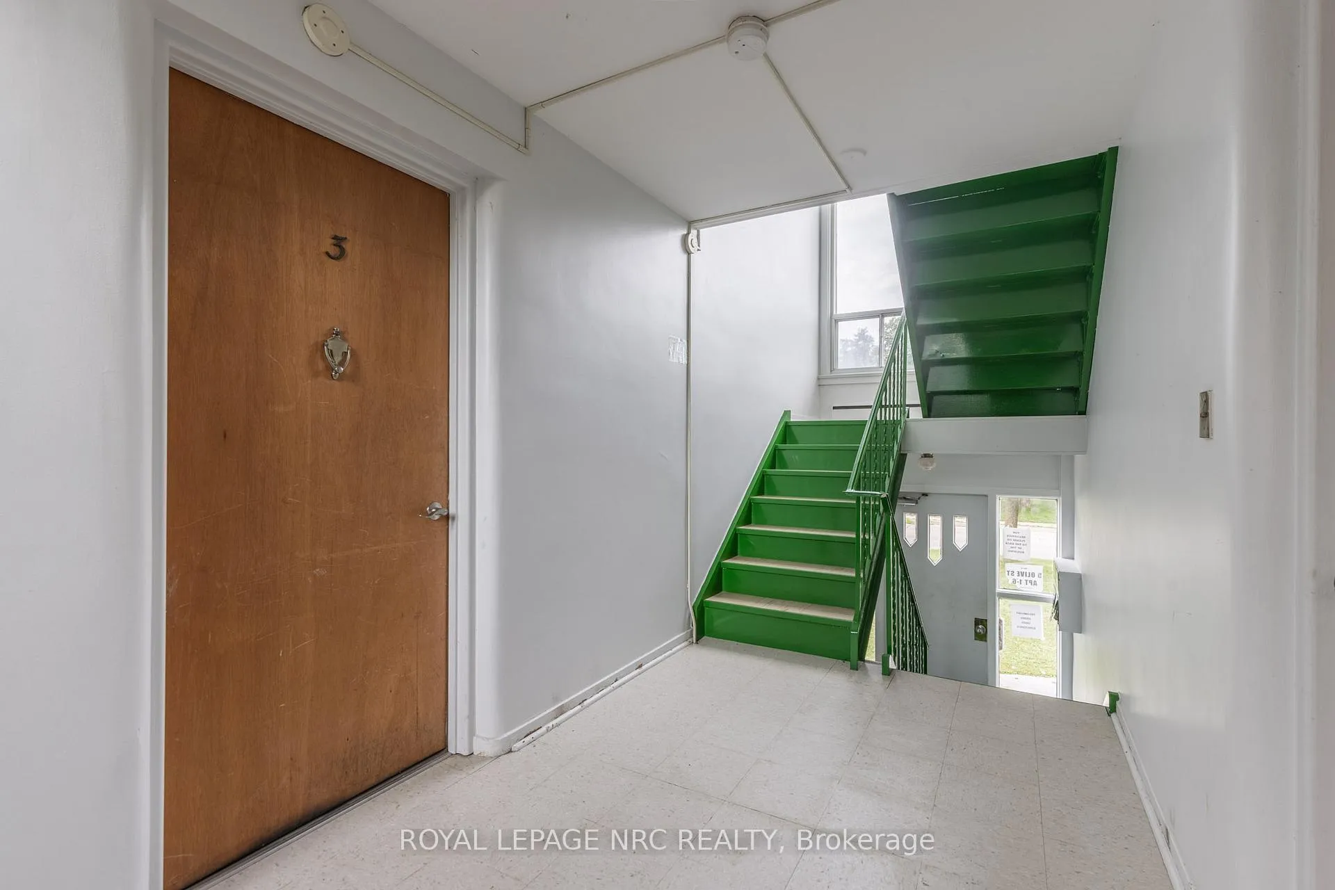 Photo 7 of Unit Unit 3, 3-5 Olive Street, Grimsby, Grimsby Beach — HOMEH