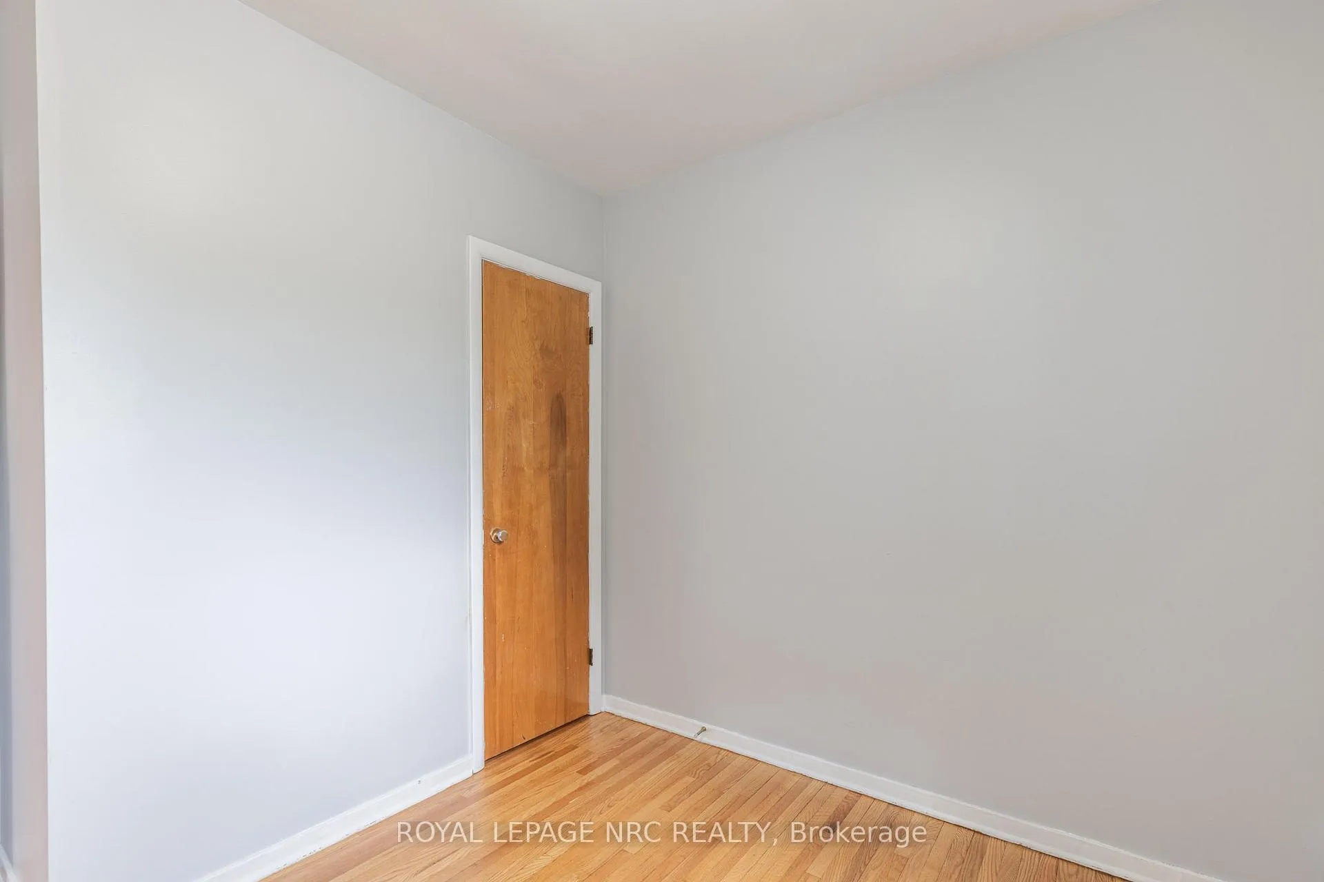 Photo 15 of Unit Unit 3, 3-5 Olive Street, Grimsby, Grimsby Beach — HOMEH