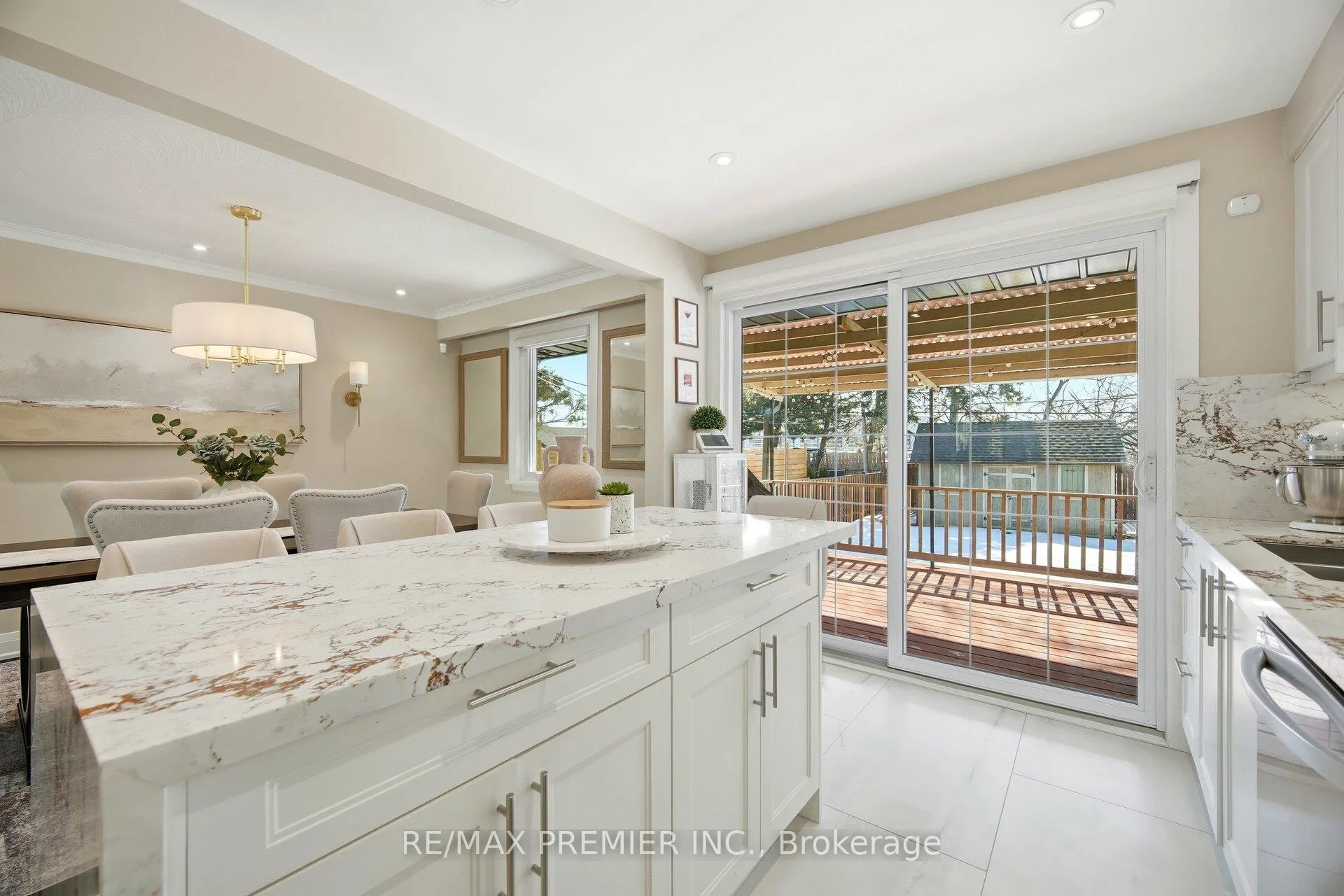 Photo 22 of 267 Jeffcoat Drive, Etobicoke, West Humber-Clairville — HOMEH