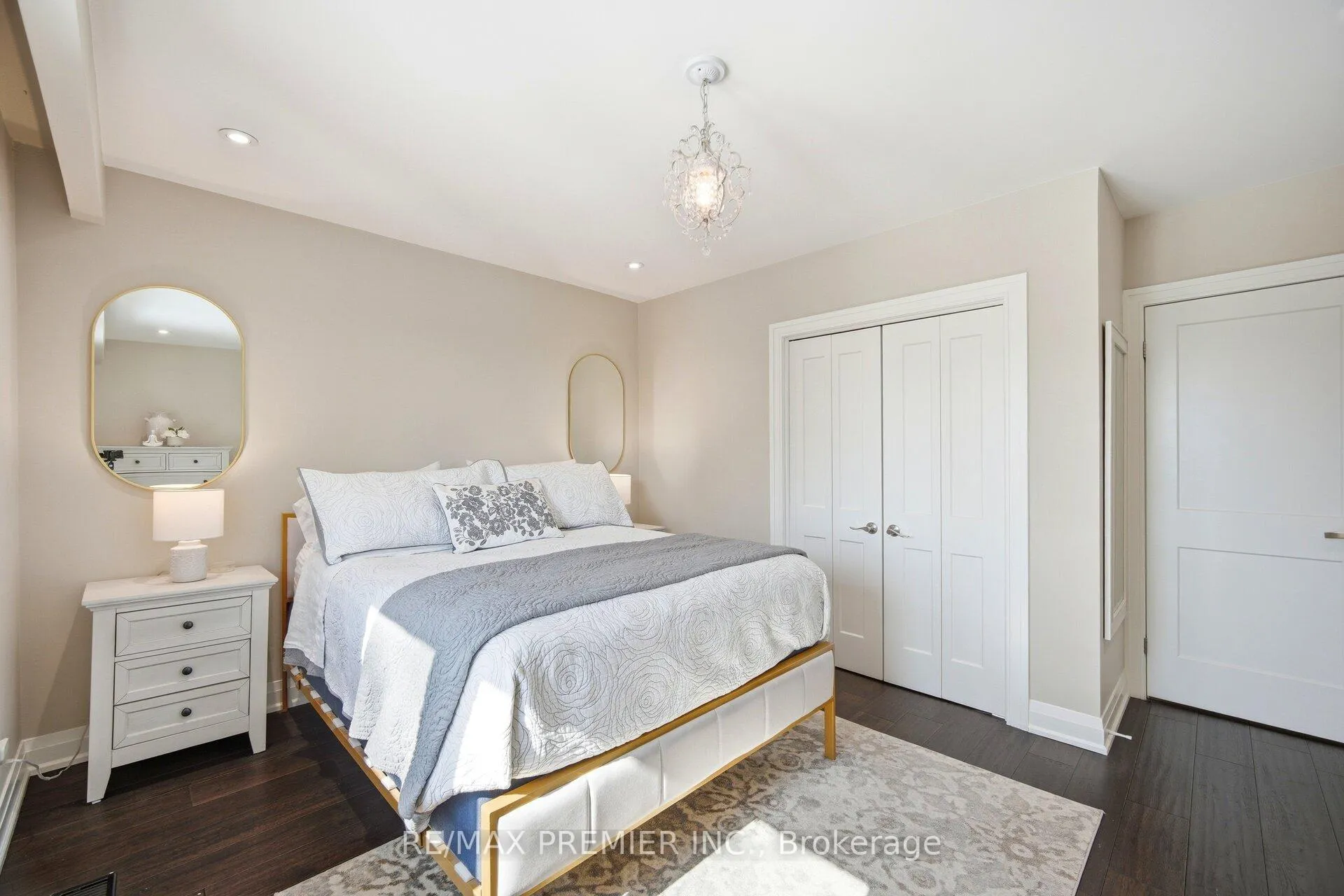 Photo 28 of 267 Jeffcoat Drive, Etobicoke, West Humber-Clairville — HOMEH