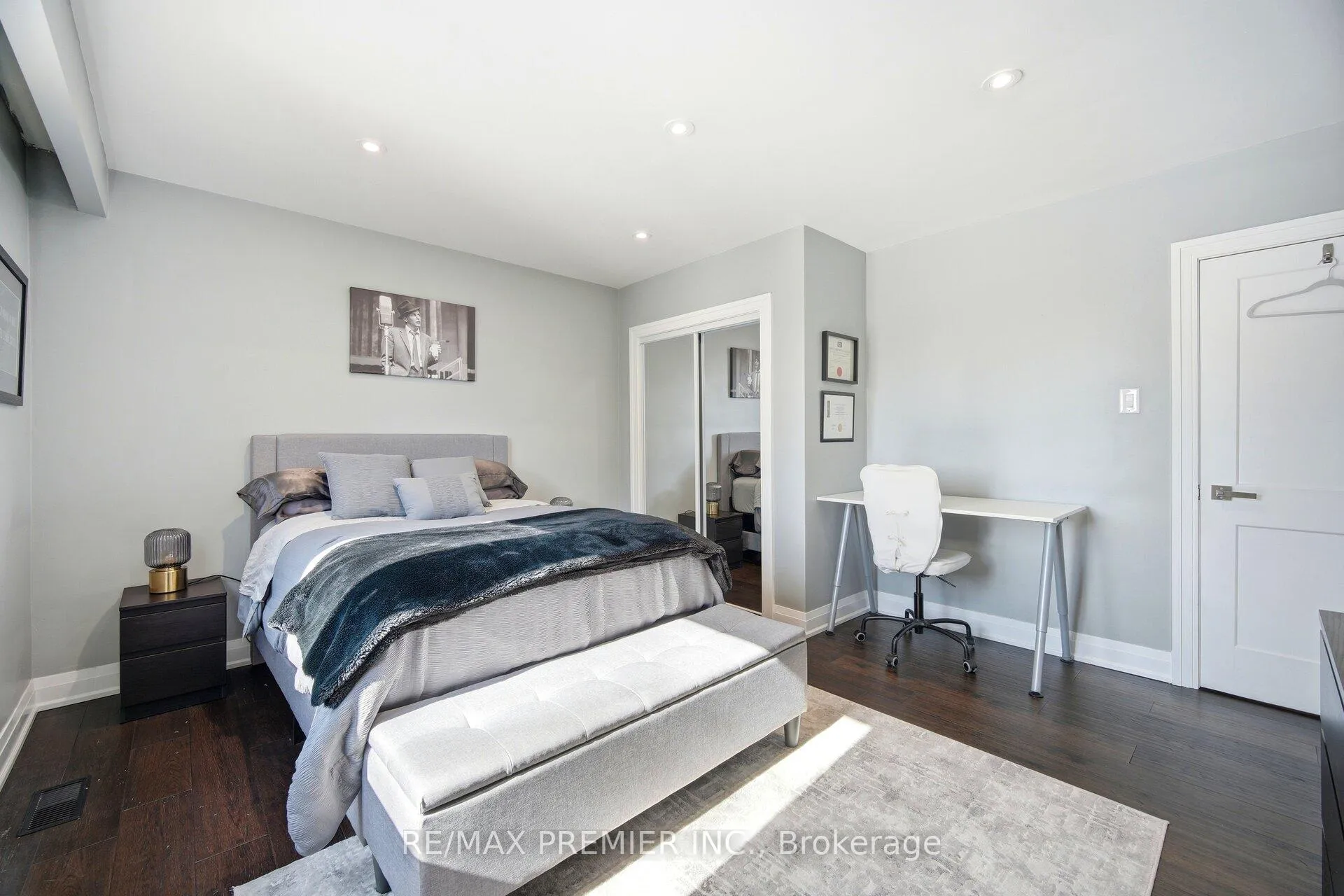 Photo 36 of 267 Jeffcoat Drive, Etobicoke, West Humber-Clairville — HOMEH