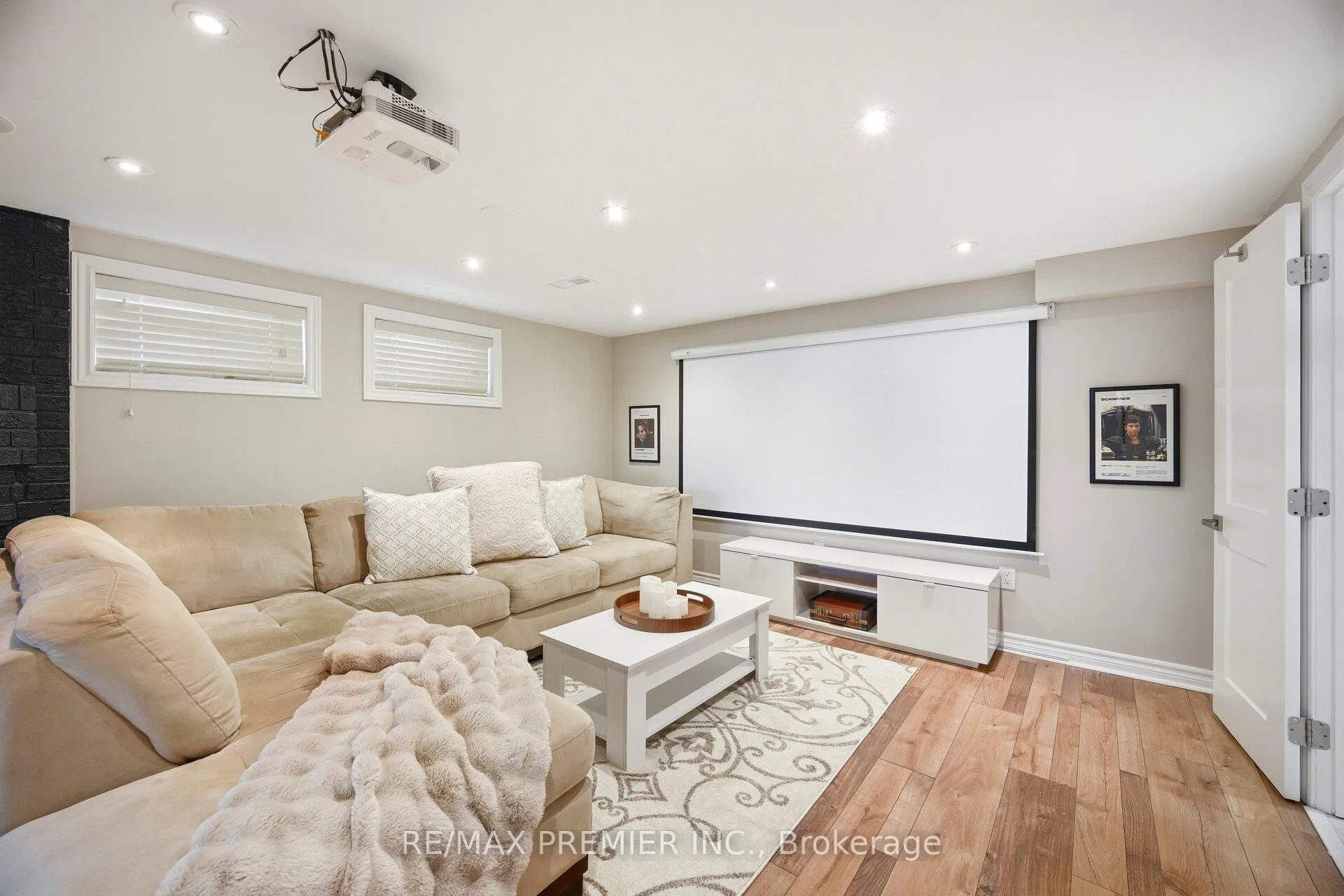 Photo 39 of 267 Jeffcoat Drive, Etobicoke, West Humber-Clairville — HOMEH