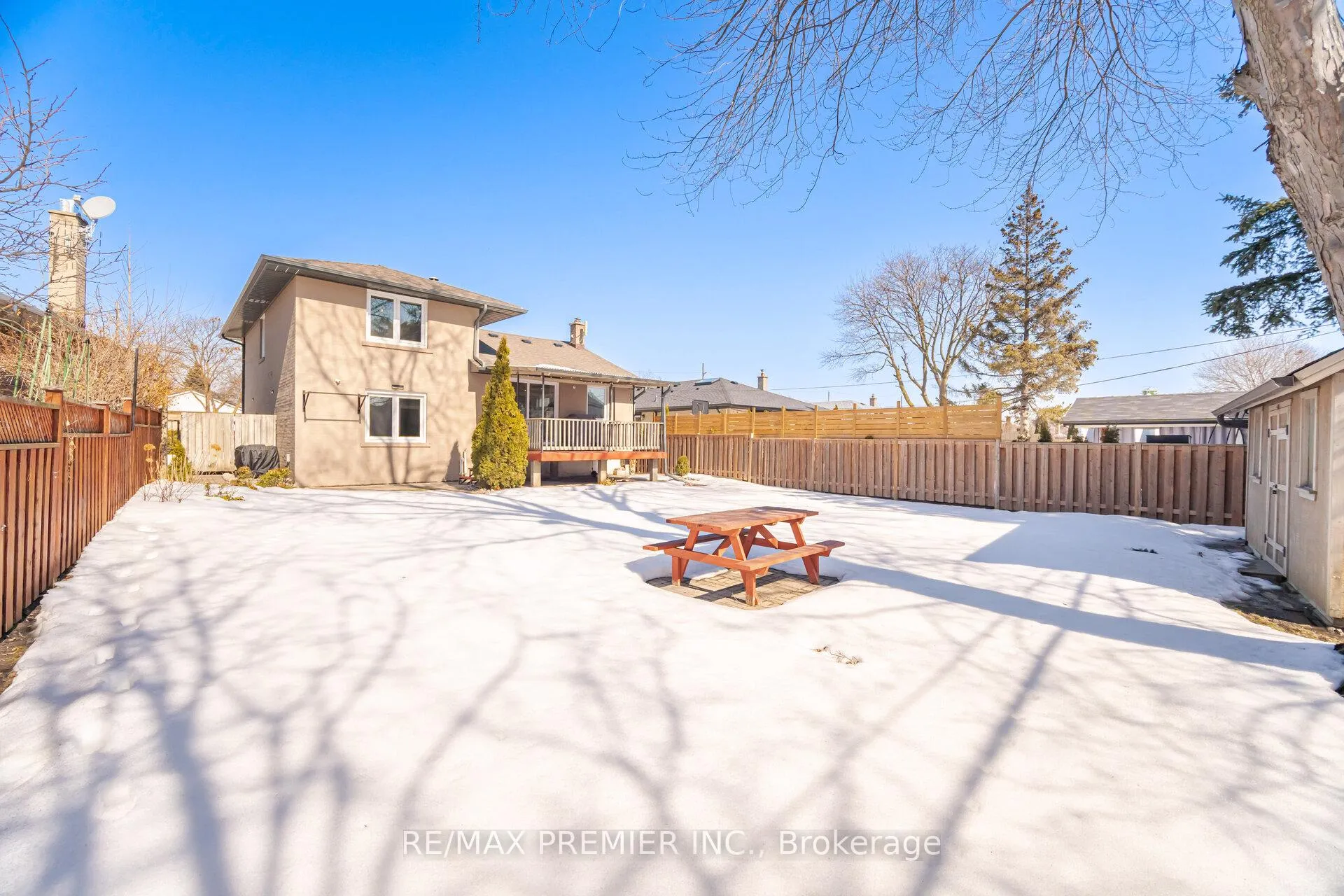Photo 50 of 267 Jeffcoat Drive, Etobicoke, West Humber-Clairville — HOMEH