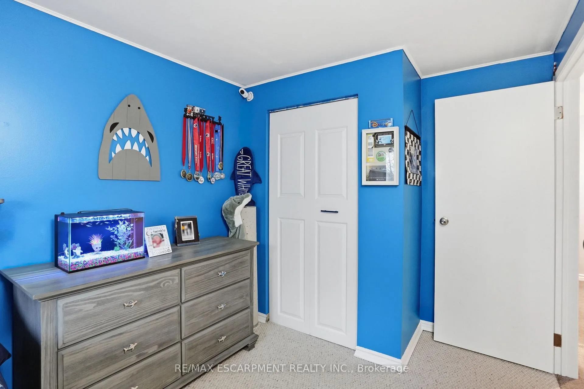 Photo 23 of 16 Enfield Crescent, Brantford — HOMEH