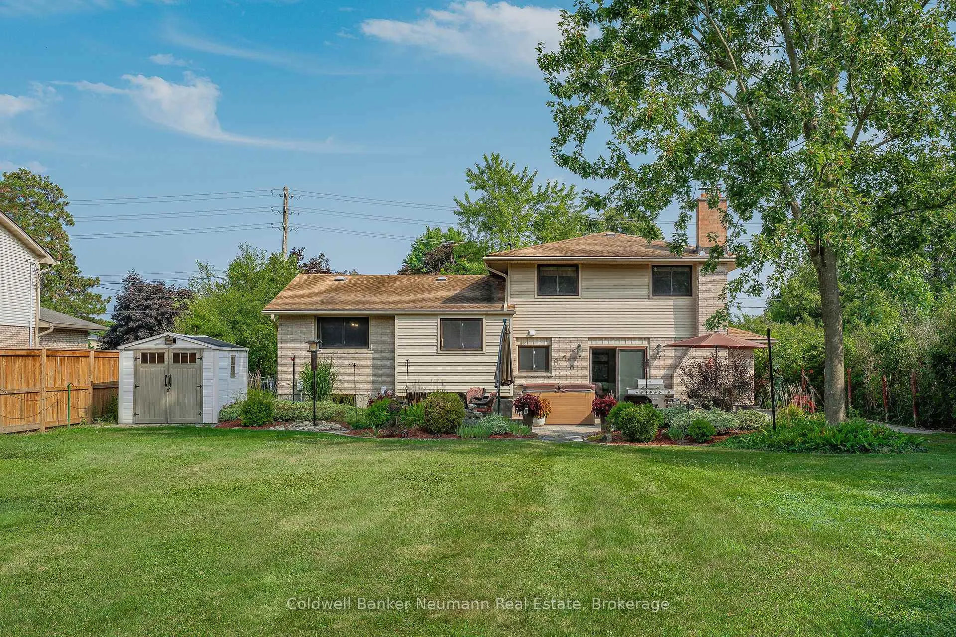 Photo 35 of 61 Bellevue Street, Guelph, Dovercliffe Park/Old University — HOMEH