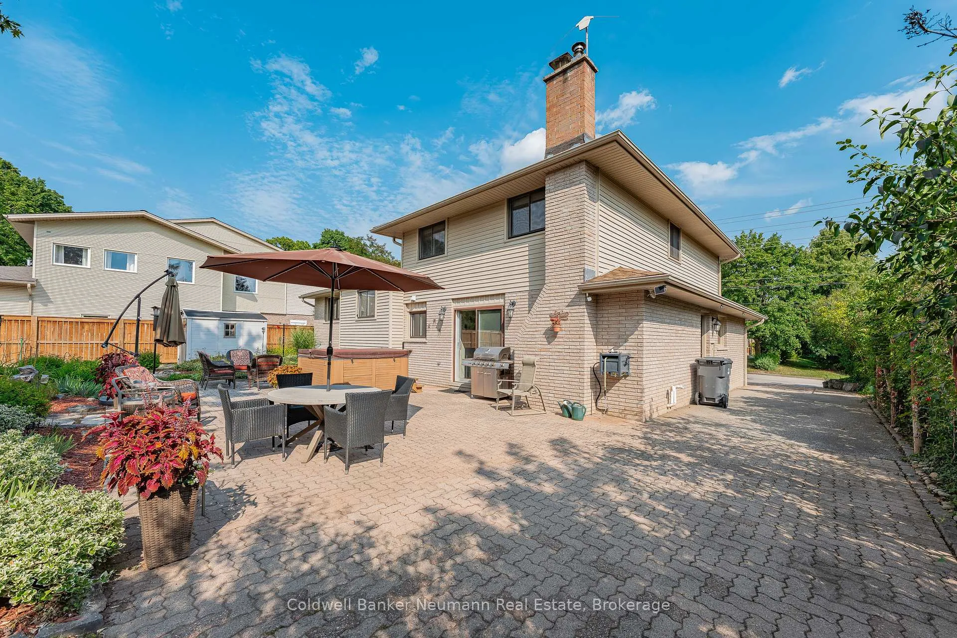Photo 39 of 61 Bellevue Street, Guelph, Dovercliffe Park/Old University — HOMEH