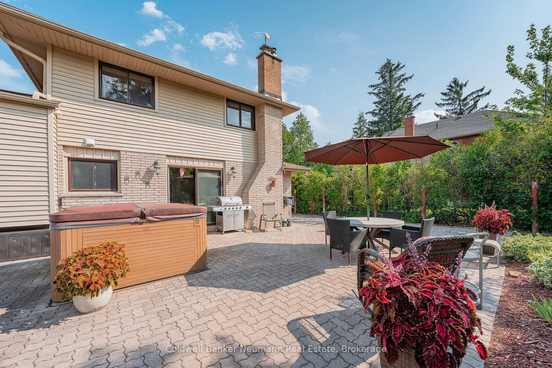 Photo 41 of 61 Bellevue Street, Guelph, Dovercliffe Park/Old University — HOMEH
