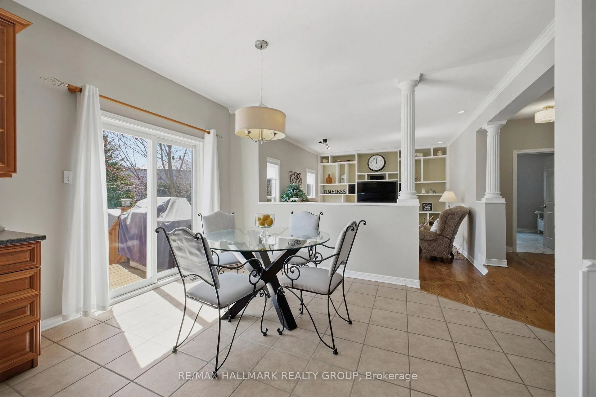 Photo 14 of 47 Snowberry Way, Ottawa, Stittsville (South) — HOMEH