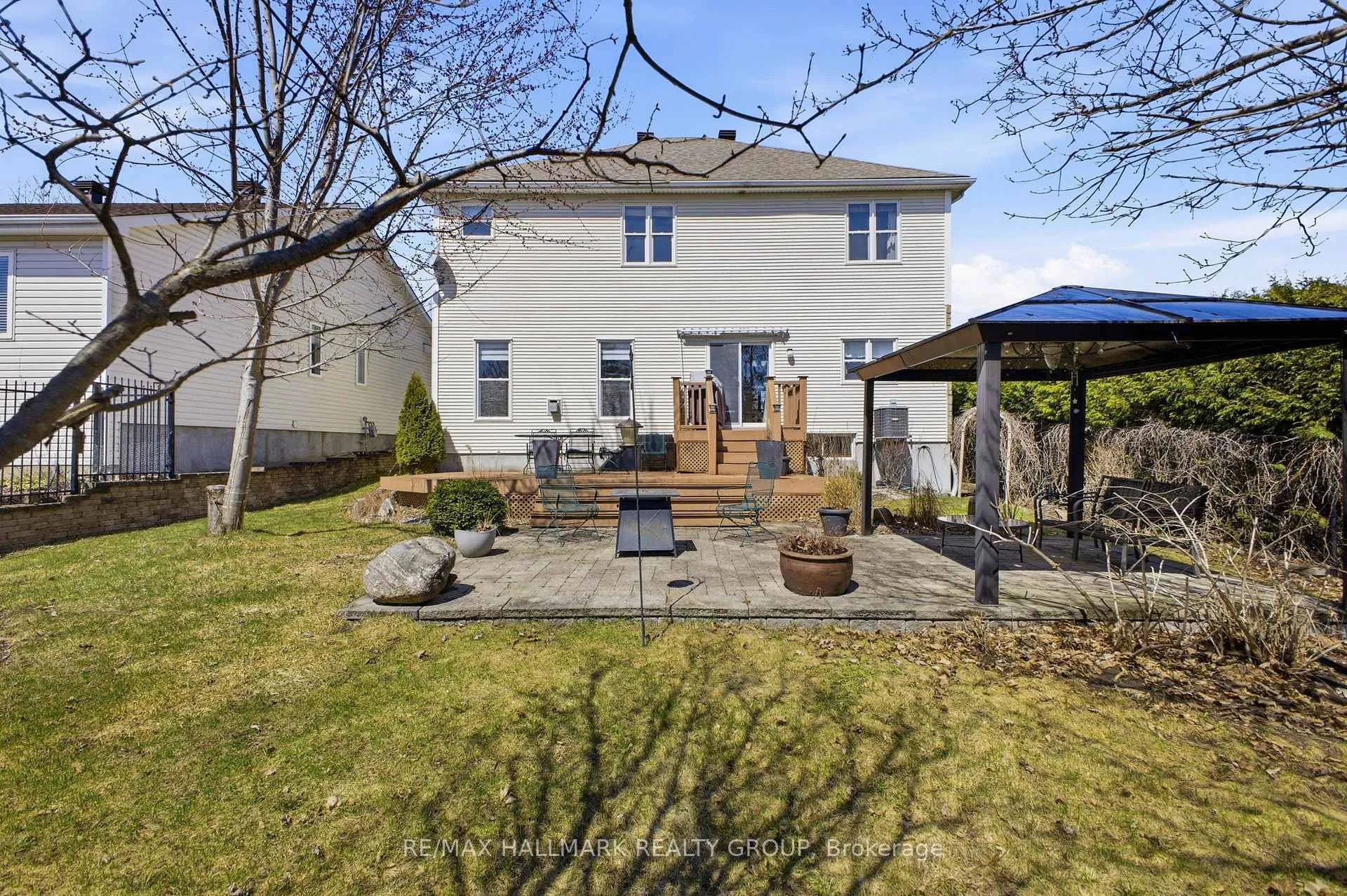 Photo 33 of 47 Snowberry Way, Ottawa, Stittsville (South) — HOMEH