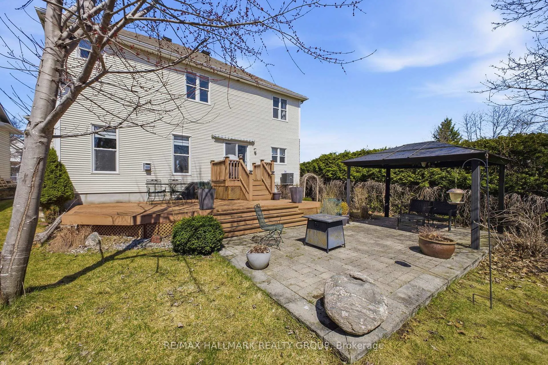 Photo 34 of 47 Snowberry Way, Ottawa, Stittsville (South) — HOMEH
